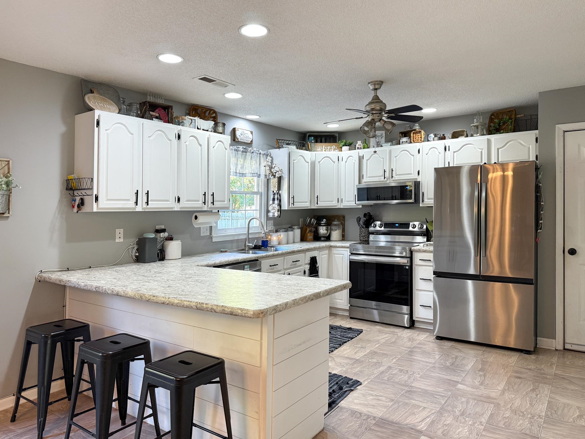 378 FOREST SPRINGS DR, STUARTS DRAFT, Virginia 24477, 3 Bedrooms Bedrooms, ,2 BathroomsBathrooms,Residential,378 FOREST SPRINGS DR,671073 MLS # 671073