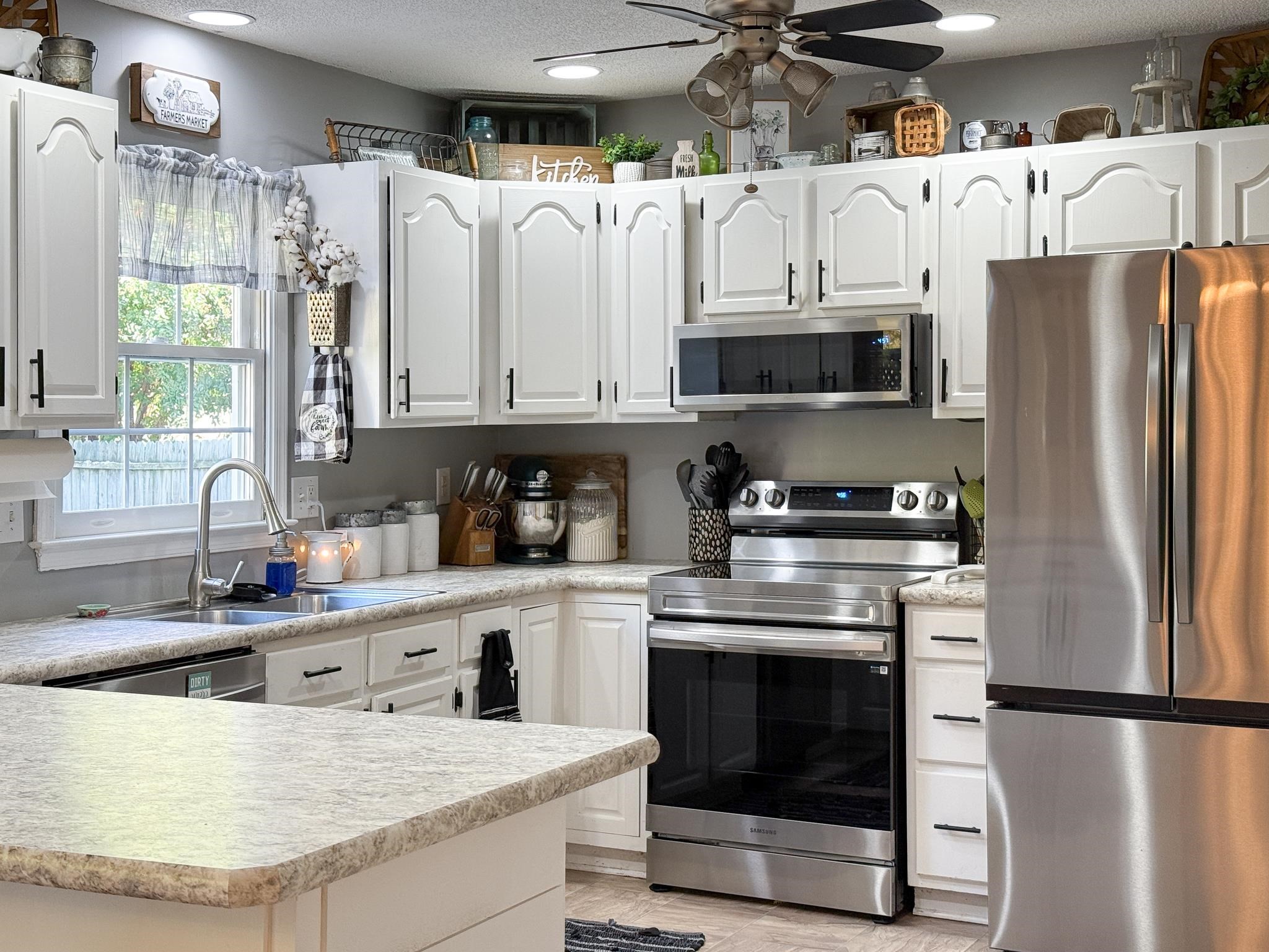 378 FOREST SPRINGS DR, STUARTS DRAFT, Virginia 24477, 3 Bedrooms Bedrooms, ,2 BathroomsBathrooms,Residential,378 FOREST SPRINGS DR,671073 MLS # 671073