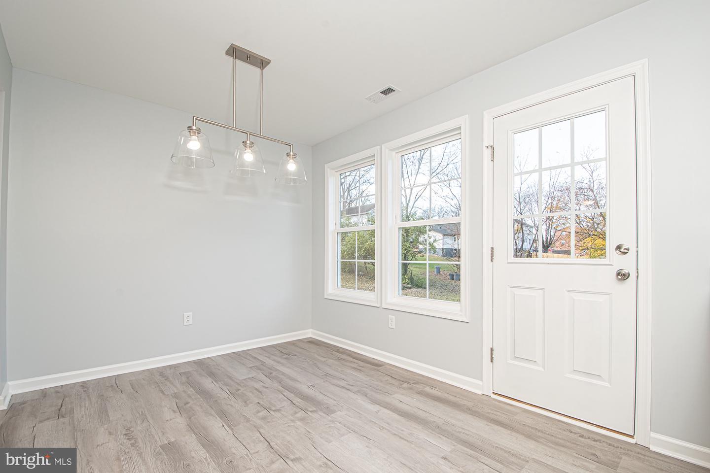 709 ROSS ST, WINCHESTER, Virginia 22601, 3 Bedrooms Bedrooms, ,2 BathroomsBathrooms,Residential,For sale,709 ROSS ST,VAFV2037236 MLS # VAFV2037236 709 ROSS ST, WINCHESTER, Virginia 22601, 3 Bedrooms Bedrooms, ,2 BathroomsBathrooms,Residential,For sale,709 ROSS ST,VAFV2037236 MLS # VAFV2037236