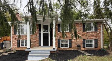 14605 DARBYDALE AVE, WOODBRIDGE, Virginia 22193, 5 Bedrooms Bedrooms, ,3 BathroomsBathrooms,Residential,For sale,14605 DARBYDALE AVE,VAPW2105480 MLS # VAPW2105480