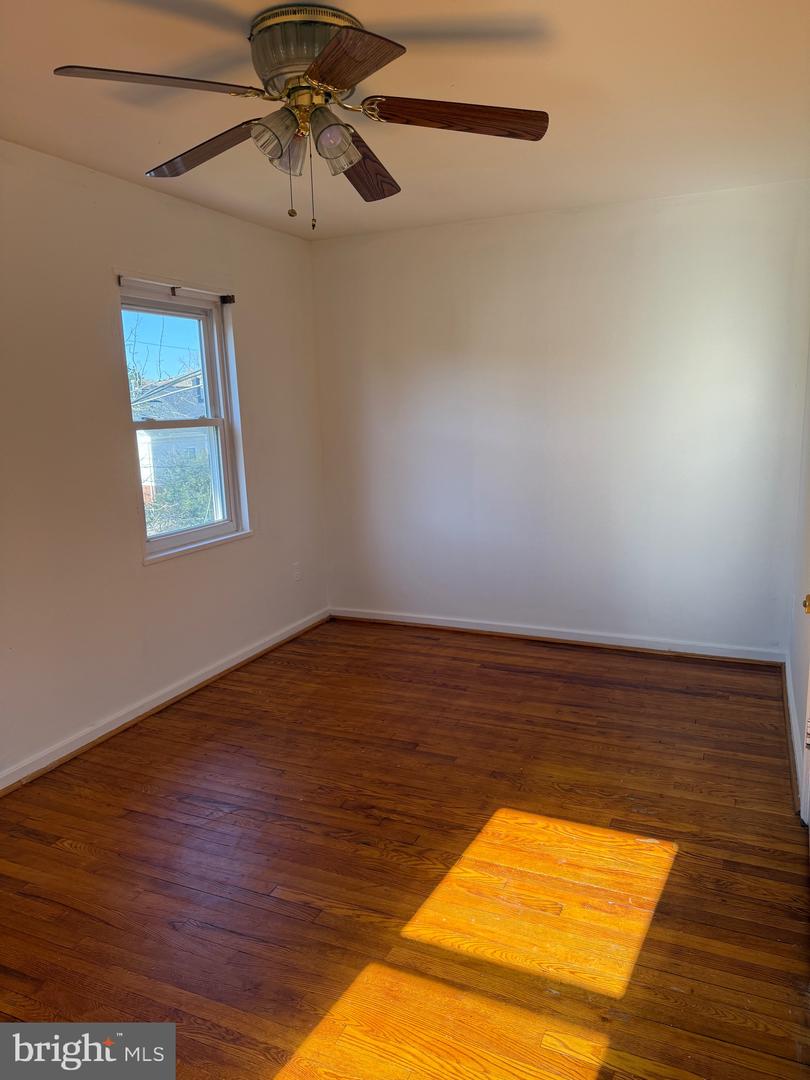 6918 RANDOLPH MACON DR, ALEXANDRIA, Virginia 22307, 3 Bedrooms Bedrooms, ,3 BathroomsBathrooms,Residential,For sale,6918 RANDOLPH MACON DR,VAFX2274628 MLS # VAFX2274628