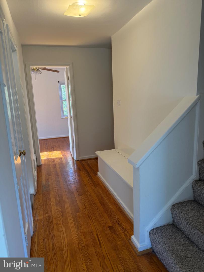 6918 RANDOLPH MACON DR, ALEXANDRIA, Virginia 22307, 3 Bedrooms Bedrooms, ,3 BathroomsBathrooms,Residential,For sale,6918 RANDOLPH MACON DR,VAFX2274628 MLS # VAFX2274628