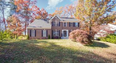 3900 MONTICELLO ST, FREDERICKSBURG, Virginia 22408, 4 Bedrooms Bedrooms, ,3 BathroomsBathrooms,Residential,For sale,3900 MONTICELLO ST,VASP2036960 MLS # VASP2036960