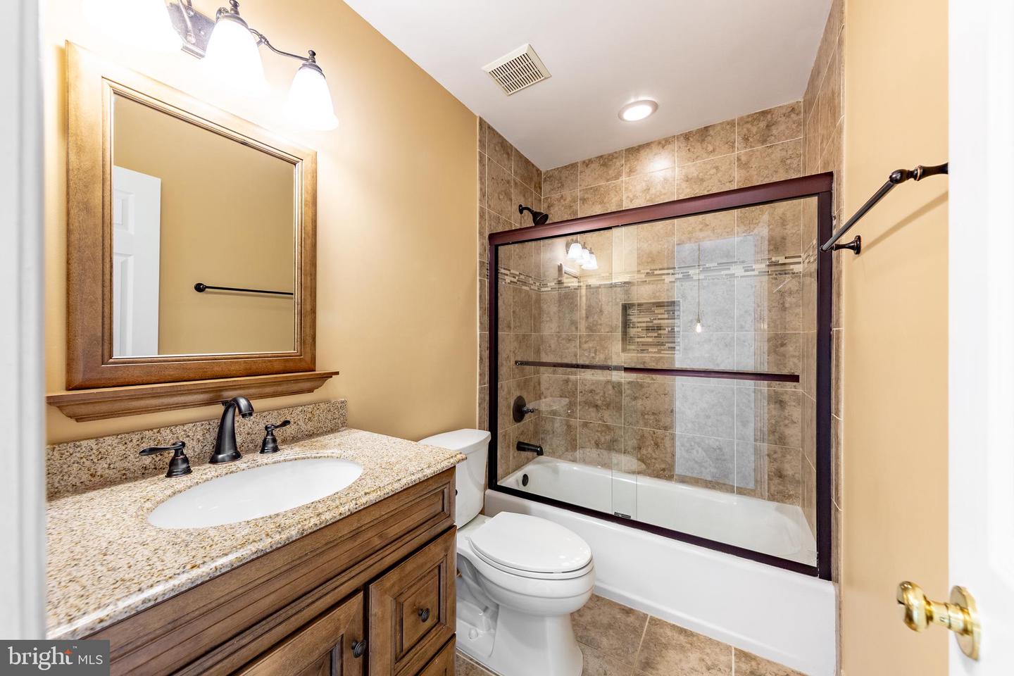 4627 DEERWATCH DR, CHANTILLY, Virginia 20151, 3 Bedrooms Bedrooms, ,2 BathroomsBathrooms,Residential,For sale,4627 DEERWATCH DR,VAFX2274802 MLS # VAFX2274802 4627 DEERWATCH DR, CHANTILLY, Virginia 20151, 3 Bedrooms Bedrooms, ,2 BathroomsBathrooms,Residential,For sale,4627 DEERWATCH DR,VAFX2274802 MLS # VAFX2274802