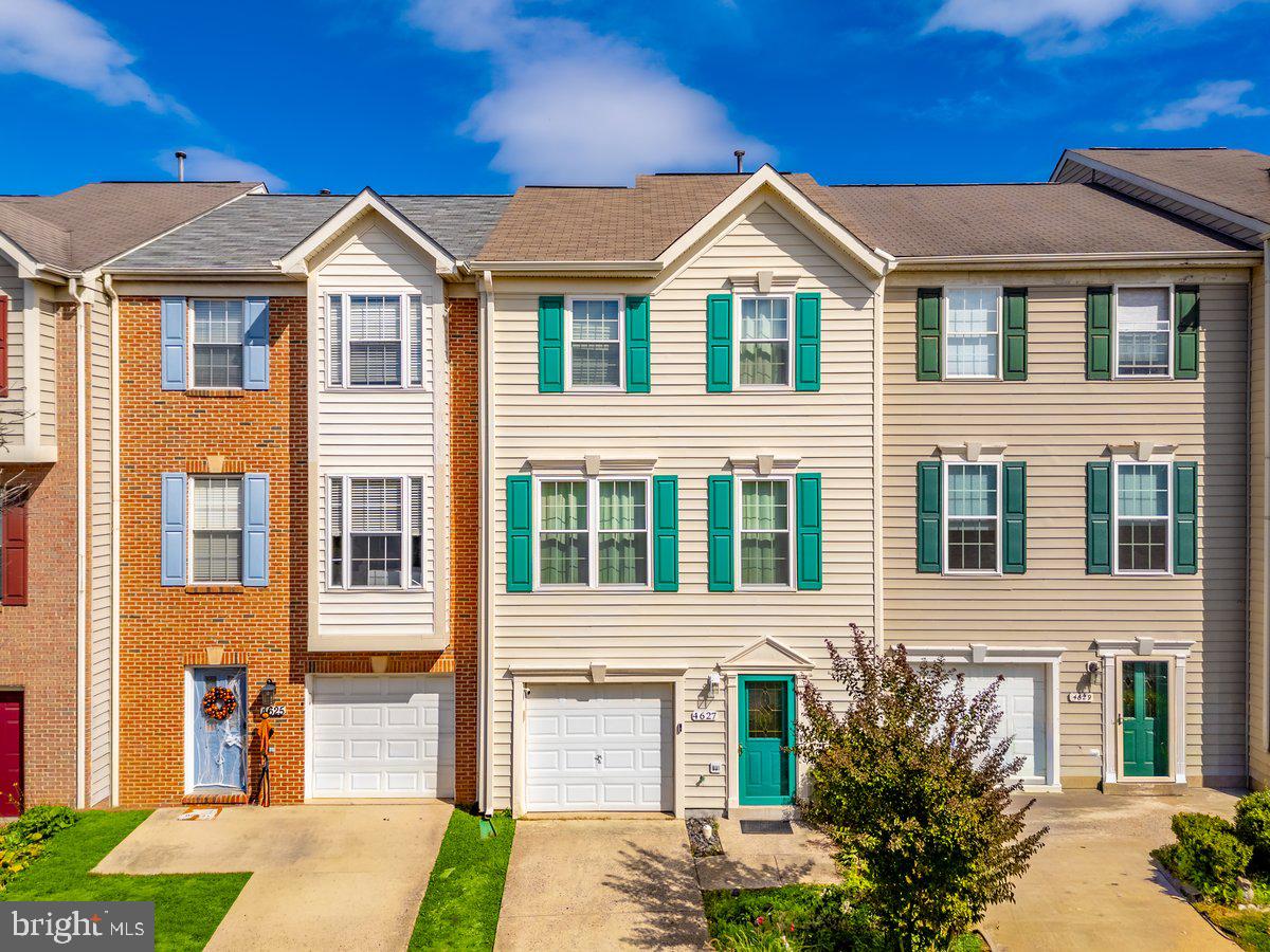 4627 DEERWATCH DR, CHANTILLY, Virginia 20151, 3 Bedrooms Bedrooms, ,2 BathroomsBathrooms,Residential,For sale,4627 DEERWATCH DR,VAFX2274802 MLS # VAFX2274802 4627 DEERWATCH DR, CHANTILLY, Virginia 20151, 3 Bedrooms Bedrooms, ,2 BathroomsBathrooms,Residential,For sale,4627 DEERWATCH DR,VAFX2274802 MLS # VAFX2274802