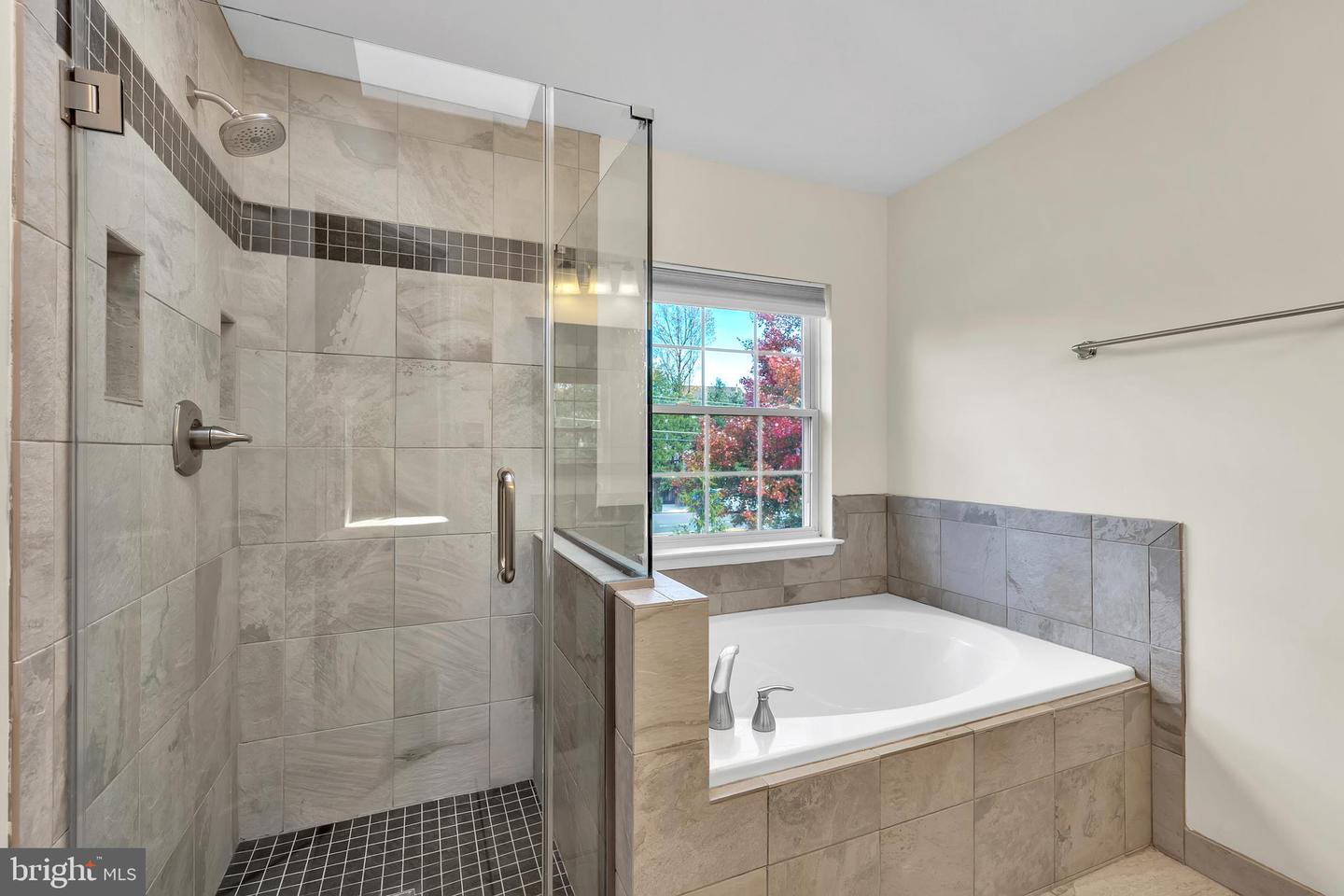 4627 DEERWATCH DR, CHANTILLY, Virginia 20151, 3 Bedrooms Bedrooms, ,2 BathroomsBathrooms,Residential,For sale,4627 DEERWATCH DR,VAFX2274802 MLS # VAFX2274802 4627 DEERWATCH DR, CHANTILLY, Virginia 20151, 3 Bedrooms Bedrooms, ,2 BathroomsBathrooms,Residential,For sale,4627 DEERWATCH DR,VAFX2274802 MLS # VAFX2274802