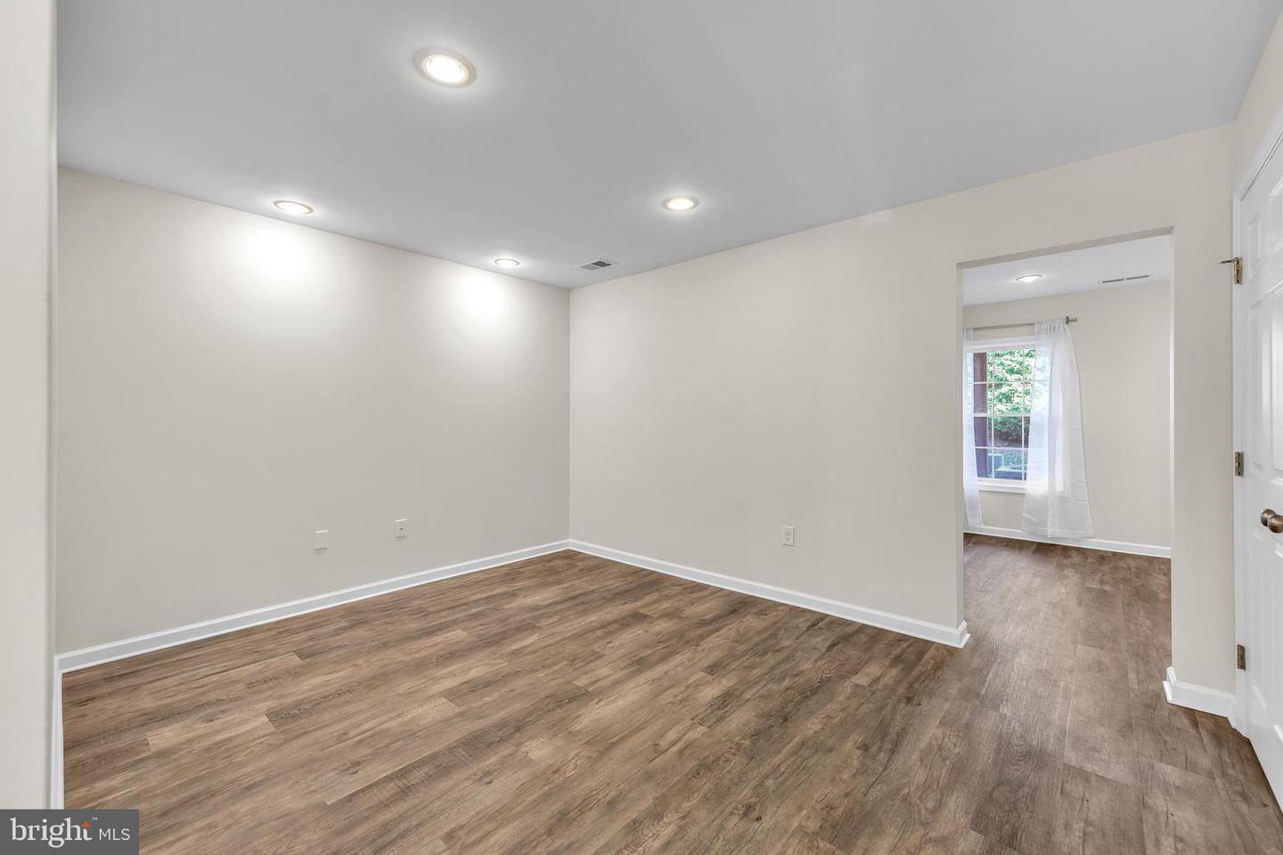 4627 DEERWATCH DR, CHANTILLY, Virginia 20151, 3 Bedrooms Bedrooms, ,2 BathroomsBathrooms,Residential,For sale,4627 DEERWATCH DR,VAFX2274802 MLS # VAFX2274802 4627 DEERWATCH DR, CHANTILLY, Virginia 20151, 3 Bedrooms Bedrooms, ,2 BathroomsBathrooms,Residential,For sale,4627 DEERWATCH DR,VAFX2274802 MLS # VAFX2274802