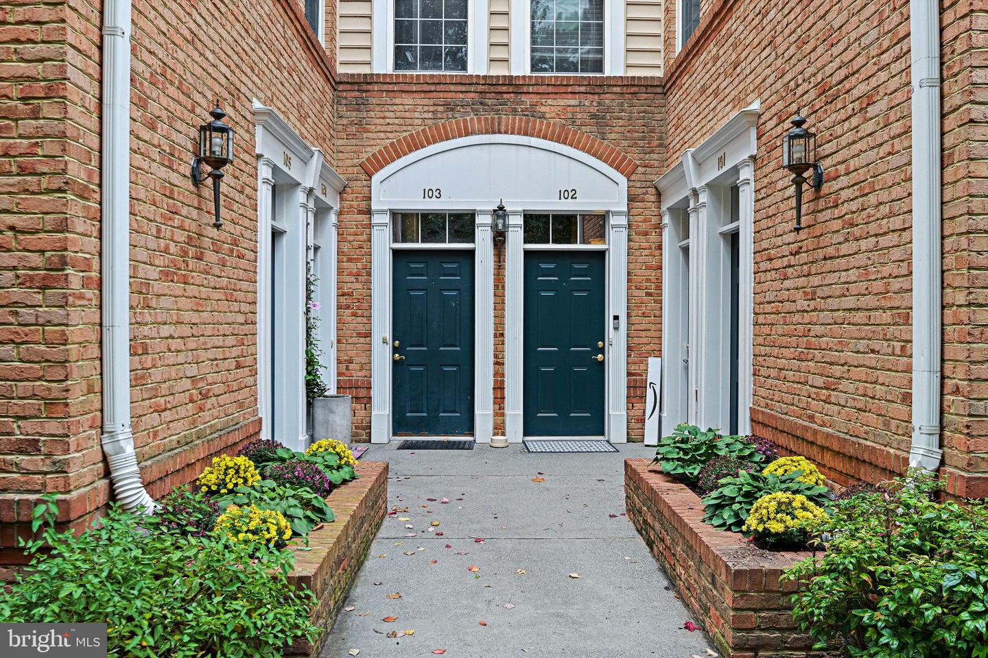 20385 BELMONT PARK TER #103, ASHBURN, Virginia 20147, 2 Bedrooms Bedrooms, ,2 BathroomsBathrooms,Residential,For sale,20385 BELMONT PARK TER #103,VALO2109130 MLS # VALO2109130 20385 BELMONT PARK TER #103, ASHBURN, Virginia 20147, 2 Bedrooms Bedrooms, ,2 BathroomsBathrooms,Residential,For sale,20385 BELMONT PARK TER #103,VALO2109130 MLS # VALO2109130