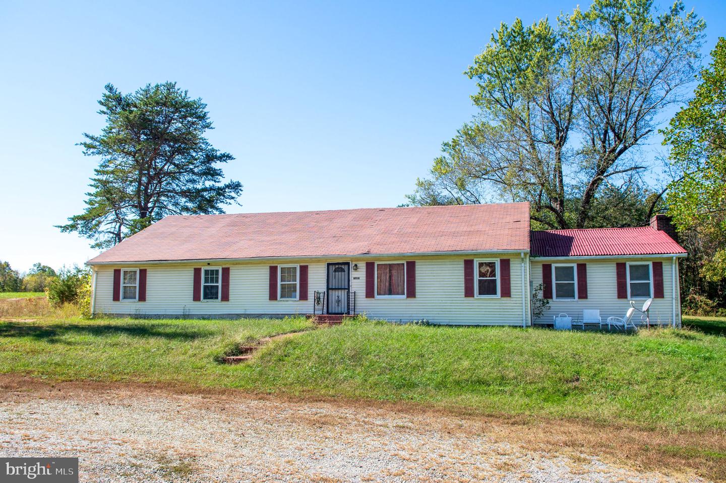6316 FREDERICKSBURG TPKE, WOODFORD, Virginia 22580, 3 Bedrooms Bedrooms, ,2 BathroomsBathrooms,Residential,For sale,6316 FREDERICKSBURG TPKE,VACV2009018 MLS # VACV2009018