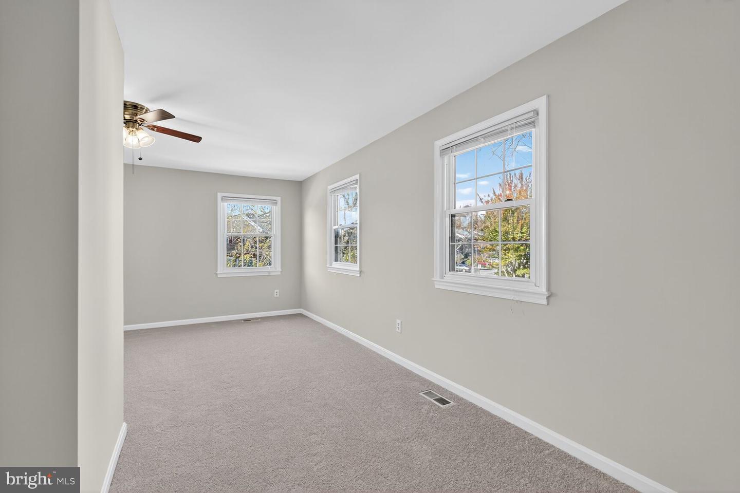 7137 LAKE COVE DR, ALEXANDRIA, Virginia 22315, 3 Bedrooms Bedrooms, ,3 BathroomsBathrooms,Residential,For sale,7137 LAKE COVE DR,VAFX2275514 MLS # VAFX2275514