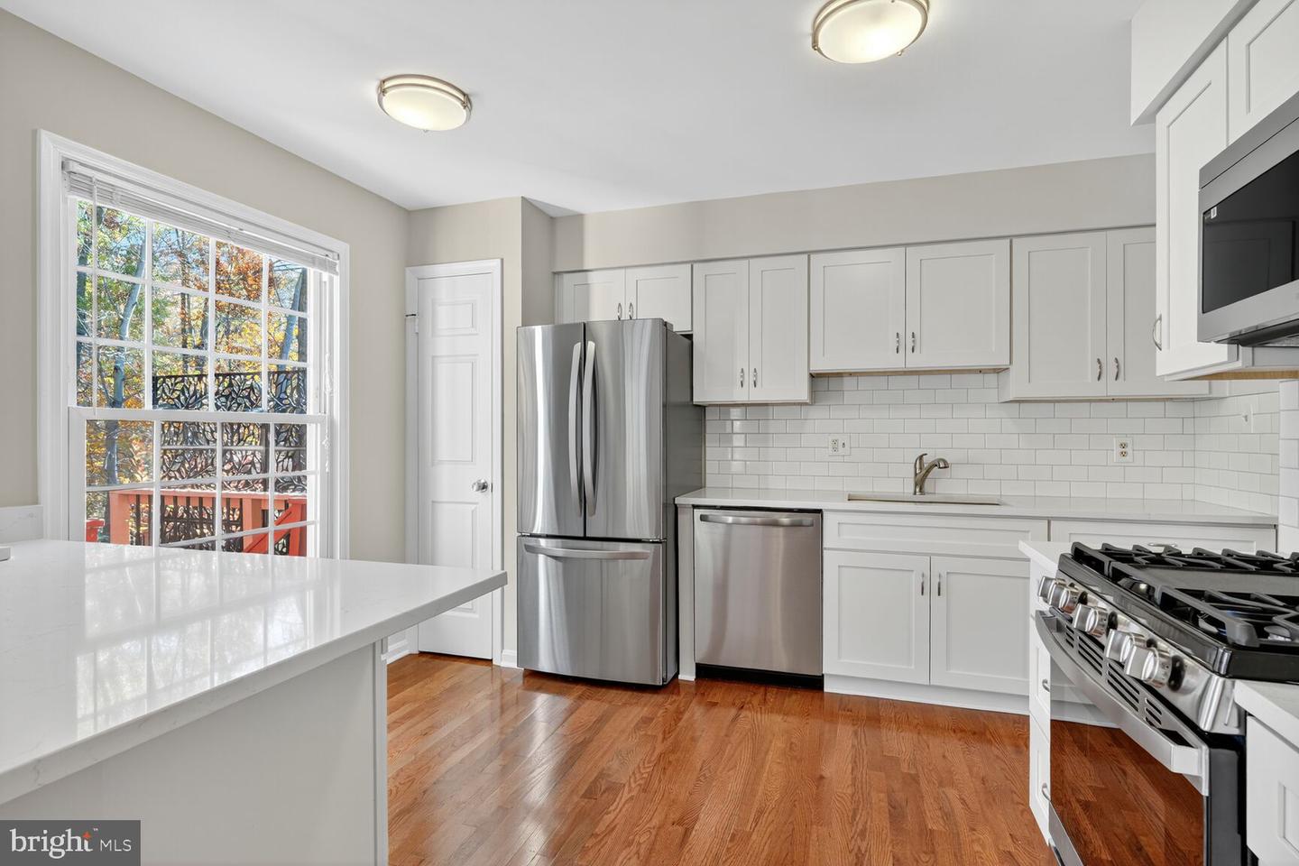 7137 LAKE COVE DR, ALEXANDRIA, Virginia 22315, 3 Bedrooms Bedrooms, ,3 BathroomsBathrooms,Residential,For sale,7137 LAKE COVE DR,VAFX2275514 MLS # VAFX2275514