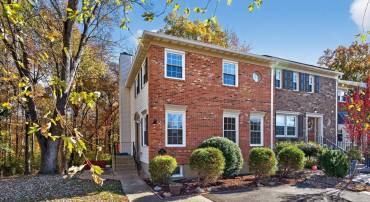 7137 LAKE COVE DR, ALEXANDRIA, Virginia 22315, 3 Bedrooms Bedrooms, ,3 BathroomsBathrooms,Residential,For sale,7137 LAKE COVE DR,VAFX2275514 MLS # VAFX2275514