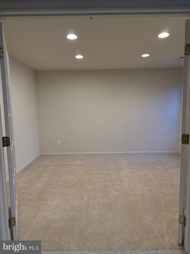 44424 LIVONIA TER, ASHBURN, Virginia 20147, 3 Bedrooms Bedrooms, ,3 BathroomsBathrooms,Residential,For sale,44424 LIVONIA TER,VALO2109498 MLS # VALO2109498