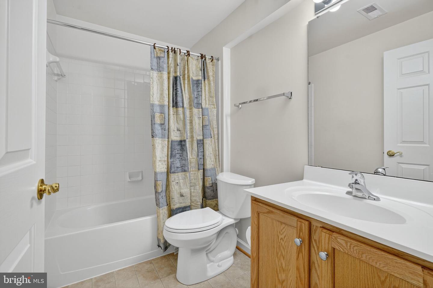 44424 LIVONIA TER, ASHBURN, Virginia 20147, 3 Bedrooms Bedrooms, ,3 BathroomsBathrooms,Residential,For sale,44424 LIVONIA TER,VALO2109498 MLS # VALO2109498