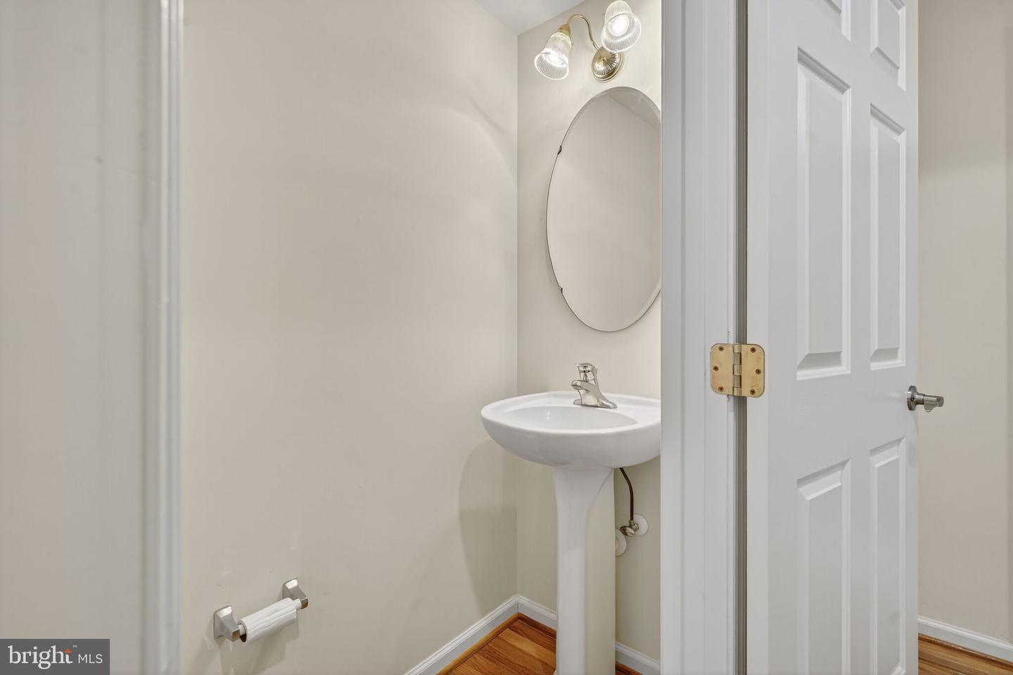 44424 LIVONIA TER, ASHBURN, Virginia 20147, 3 Bedrooms Bedrooms, ,3 BathroomsBathrooms,Residential,For sale,44424 LIVONIA TER,VALO2109498 MLS # VALO2109498