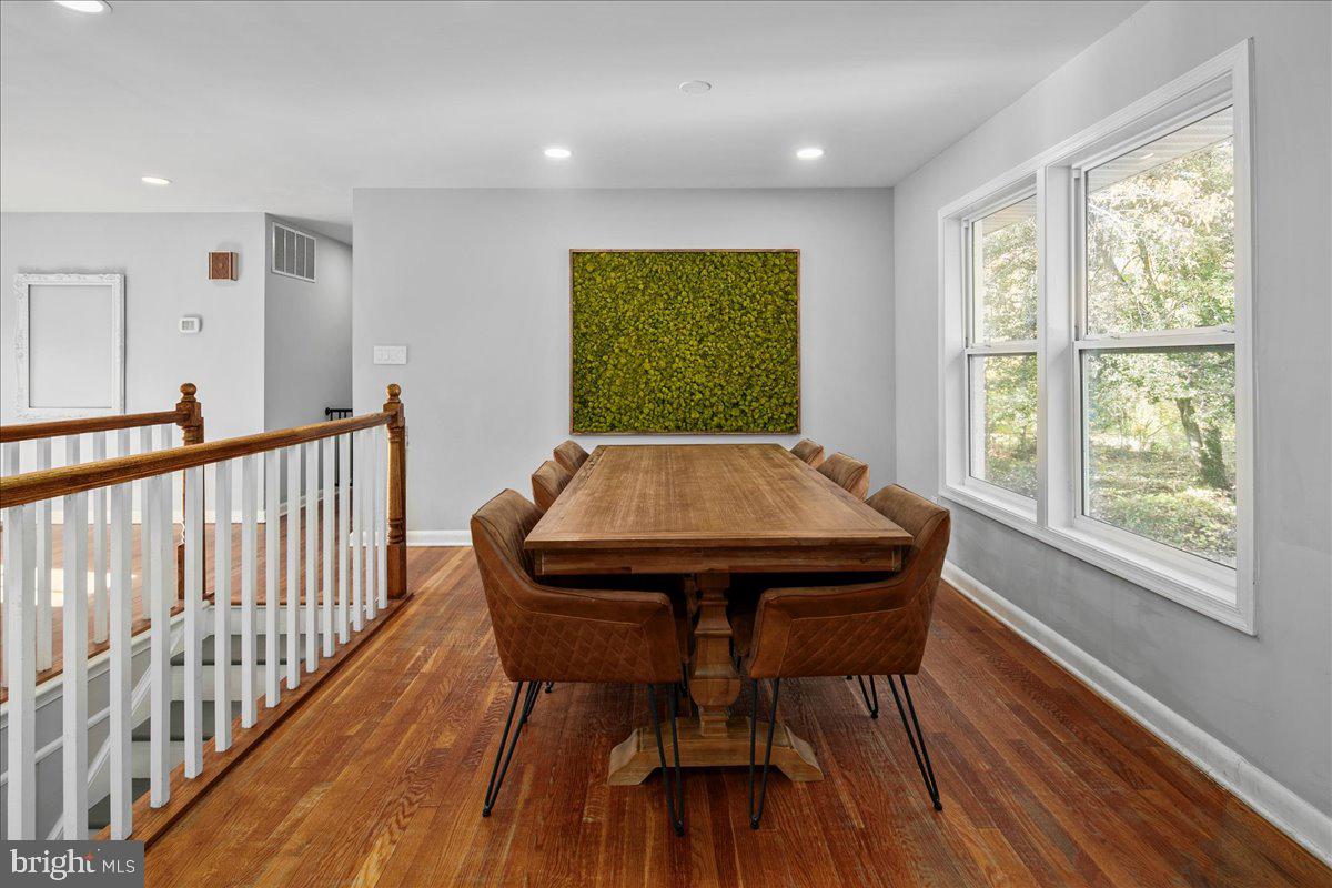 4504 NEPTUNE DR, ALEXANDRIA, Virginia 22309, 4 Bedrooms Bedrooms, ,3 BathroomsBathrooms,Residential,For sale,4504 NEPTUNE DR,VAFX2275896 MLS # VAFX2275896