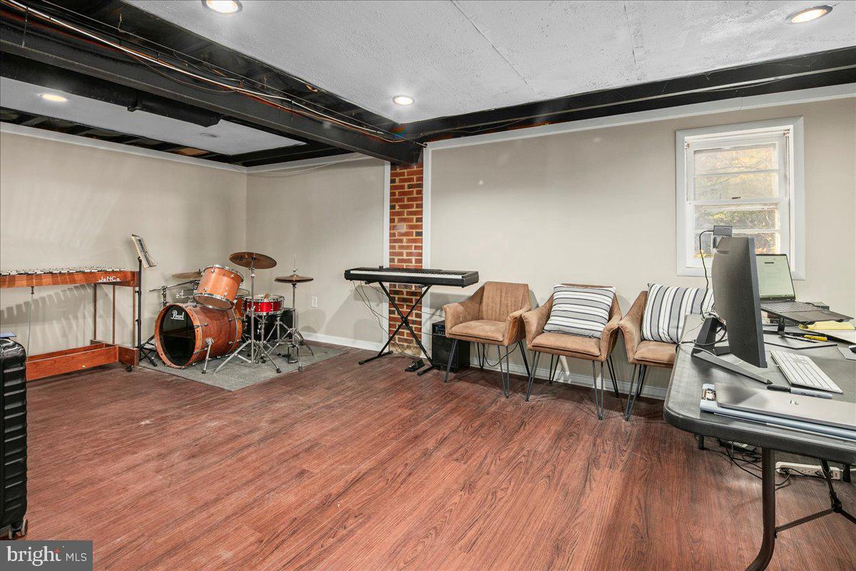 4504 NEPTUNE DR, ALEXANDRIA, Virginia 22309, 4 Bedrooms Bedrooms, ,3 BathroomsBathrooms,Residential,For sale,4504 NEPTUNE DR,VAFX2275896 MLS # VAFX2275896