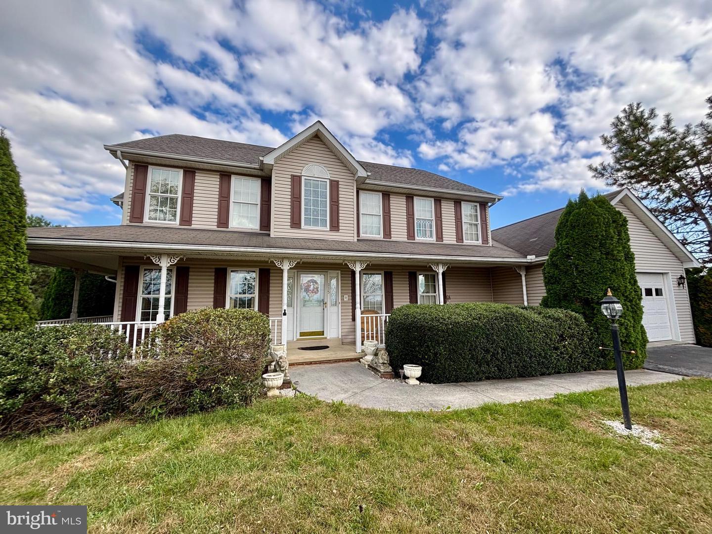 115 GERMANY RD, WINCHESTER, Virginia 22602, 4 Bedrooms Bedrooms, ,2 BathroomsBathrooms,Residential,For sale,115 GERMANY RD,VAFV2037638 MLS # VAFV2037638 115 GERMANY RD, WINCHESTER, Virginia 22602, 4 Bedrooms Bedrooms, ,2 BathroomsBathrooms,Residential,For sale,115 GERMANY RD,VAFV2037638 MLS # VAFV2037638