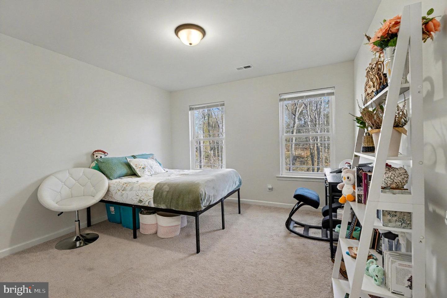 794 WHITE OAK RD, FREDERICKSBURG, Virginia 22405, 4 Bedrooms Bedrooms, ,3 BathroomsBathrooms,Residential,For sale,794 WHITE OAK RD,VAST2043754 MLS # VAST2043754