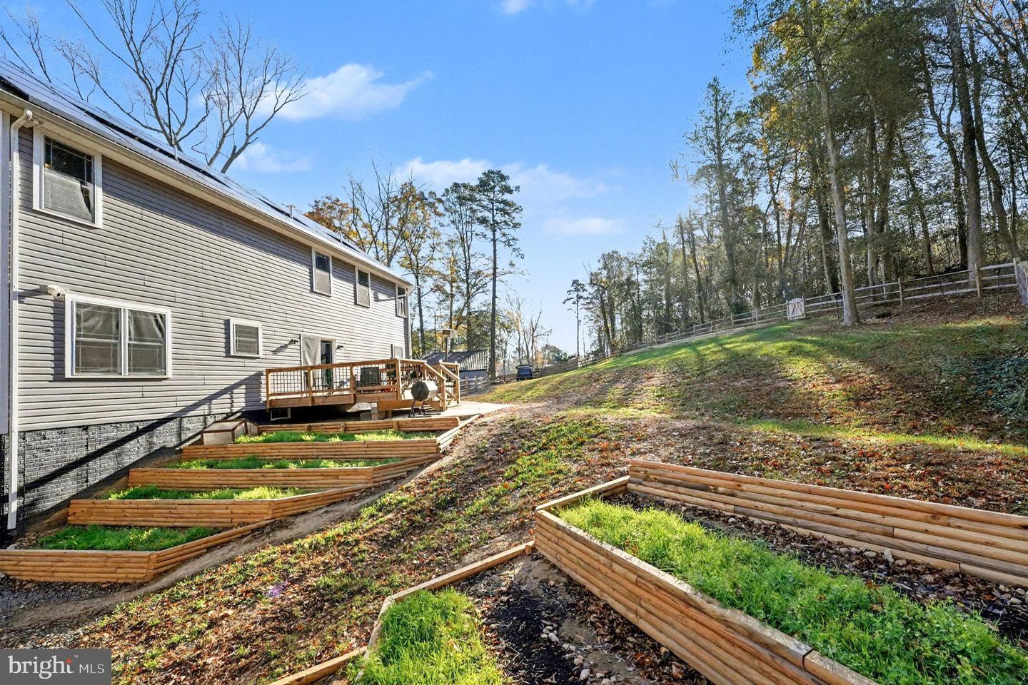 794 WHITE OAK RD, FREDERICKSBURG, Virginia 22405, 4 Bedrooms Bedrooms, ,3 BathroomsBathrooms,Residential,For sale,794 WHITE OAK RD,VAST2043754 MLS # VAST2043754