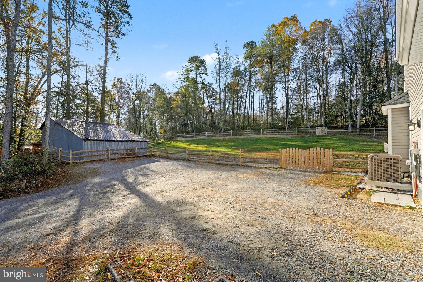 794 WHITE OAK RD, FREDERICKSBURG, Virginia 22405, 4 Bedrooms Bedrooms, ,3 BathroomsBathrooms,Residential,For sale,794 WHITE OAK RD,VAST2043754 MLS # VAST2043754