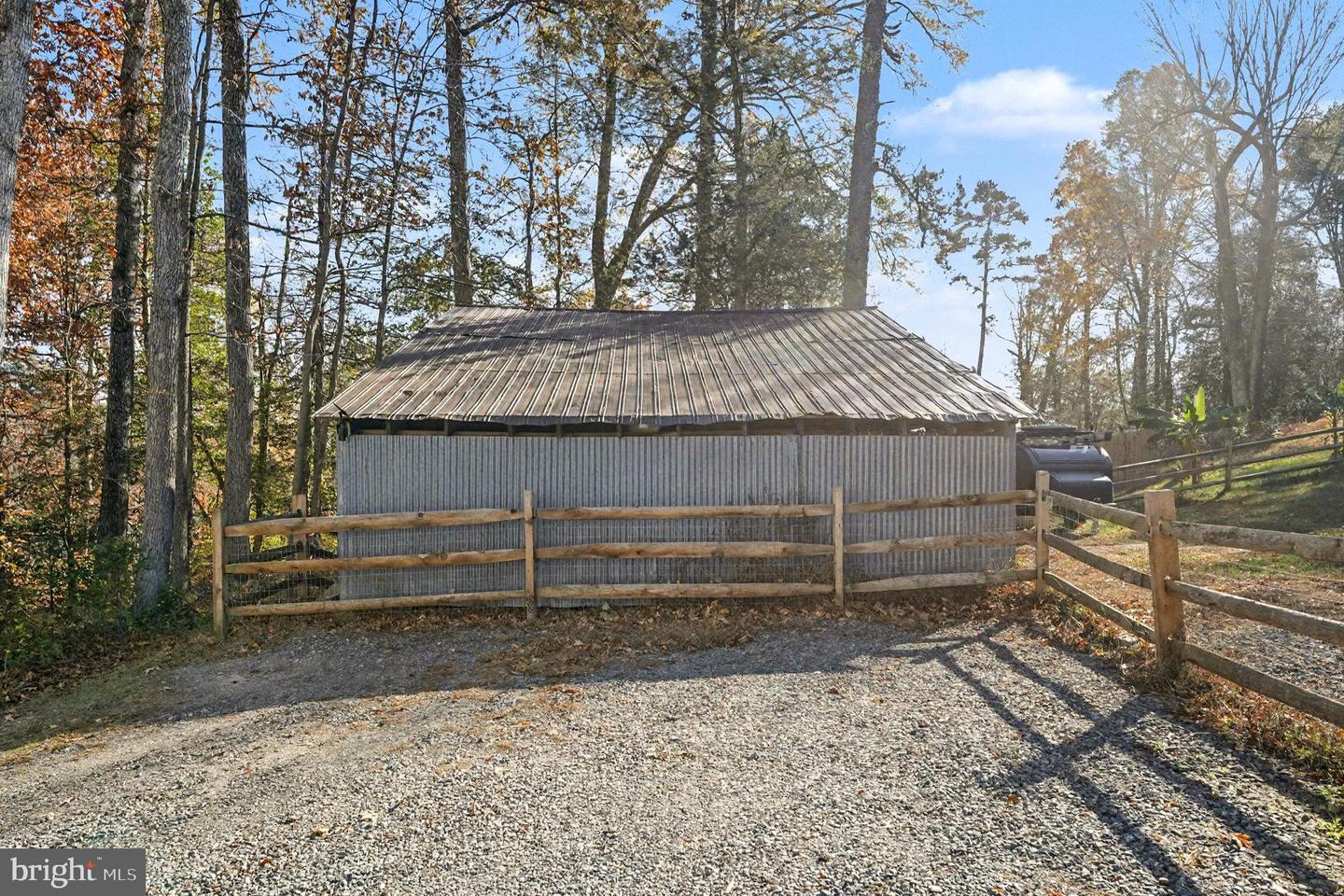 794 WHITE OAK RD, FREDERICKSBURG, Virginia 22405, 4 Bedrooms Bedrooms, ,3 BathroomsBathrooms,Residential,For sale,794 WHITE OAK RD,VAST2043754 MLS # VAST2043754