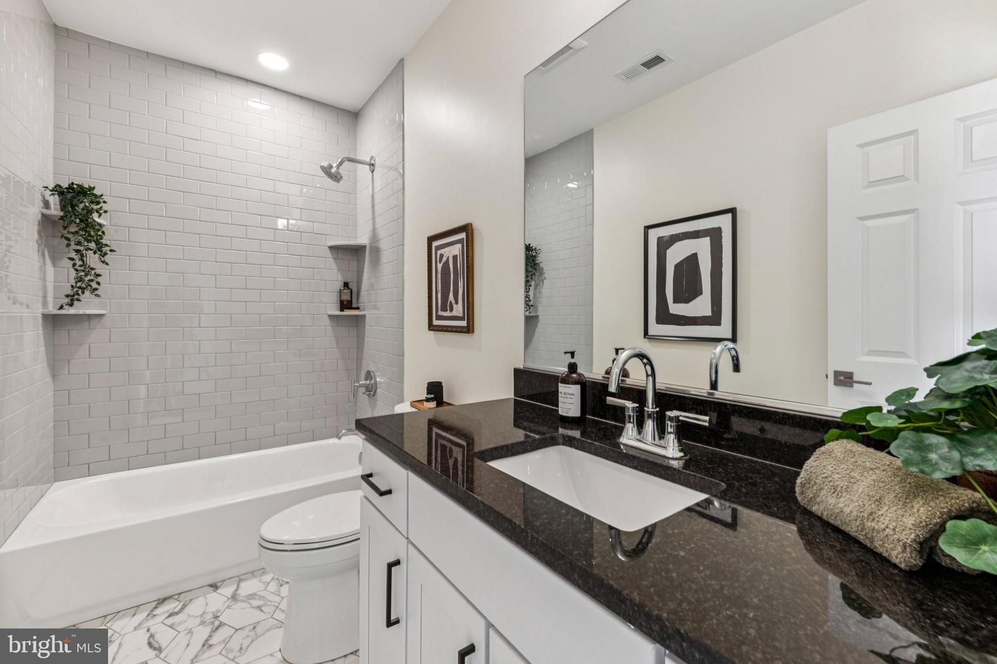 627 ELLIOTT ST NE, WASHINGTON, District Of Columbia 20002, 4 Bedrooms Bedrooms, ,3 BathroomsBathrooms,Residential,For sale,627 ELLIOTT ST NE,DCDC2228594 MLS # DCDC2228594 627 ELLIOTT ST NE, WASHINGTON, District Of Columbia 20002, 4 Bedrooms Bedrooms, ,3 BathroomsBathrooms,Residential,For sale,627 ELLIOTT ST NE,DCDC2228594 MLS # DCDC2228594