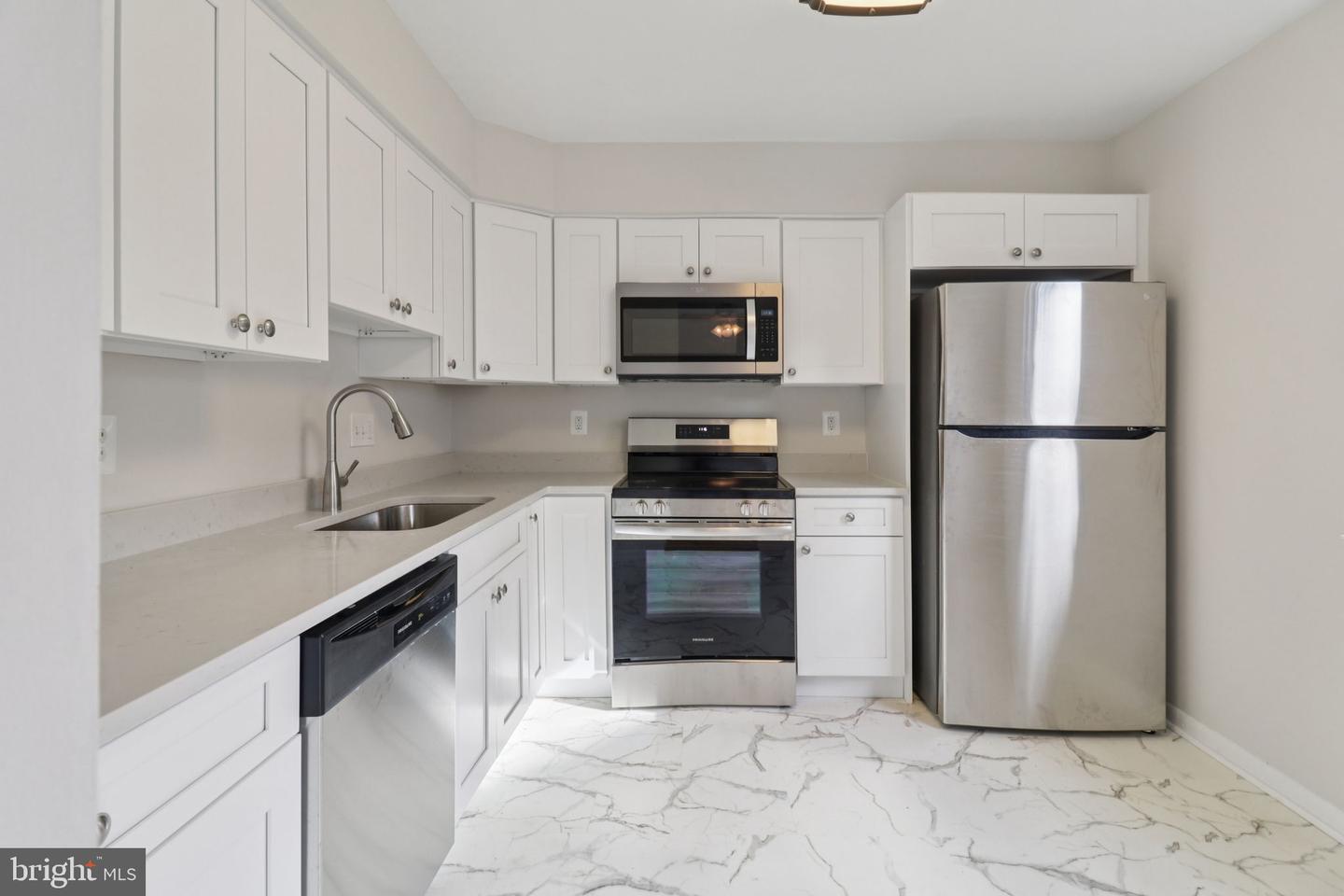 13380 PACKARD DR, WOODBRIDGE, Virginia 22193, 3 Bedrooms Bedrooms, ,2 BathroomsBathrooms,Residential,For sale,13380 PACKARD DR,VAPW2106648 MLS # VAPW2106648 13380 PACKARD DR, WOODBRIDGE, Virginia 22193, 3 Bedrooms Bedrooms, ,2 BathroomsBathrooms,Residential,For sale,13380 PACKARD DR,VAPW2106648 MLS # VAPW2106648