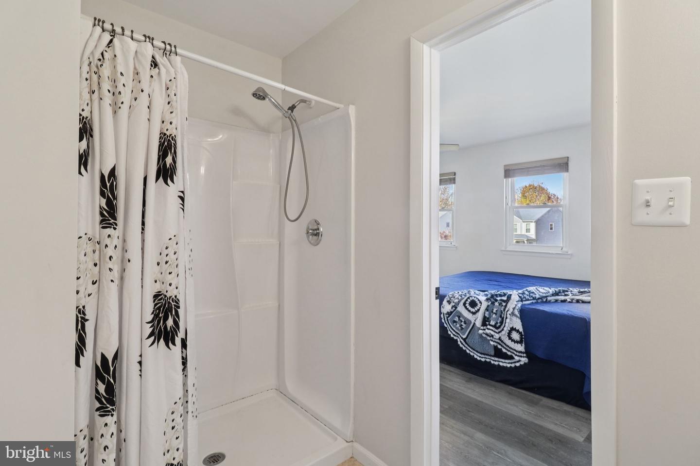 13380 PACKARD DR, WOODBRIDGE, Virginia 22193, 3 Bedrooms Bedrooms, ,2 BathroomsBathrooms,Residential,For sale,13380 PACKARD DR,VAPW2106648 MLS # VAPW2106648 13380 PACKARD DR, WOODBRIDGE, Virginia 22193, 3 Bedrooms Bedrooms, ,2 BathroomsBathrooms,Residential,For sale,13380 PACKARD DR,VAPW2106648 MLS # VAPW2106648