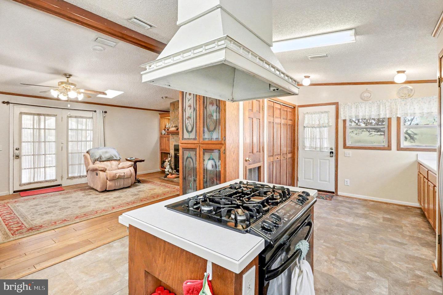 13092 STATE RD, KING GEORGE, Virginia 22485, 3 Bedrooms Bedrooms, ,2 BathroomsBathrooms,Residential,For sale,13092 STATE RD,VAKG2007204 MLS # VAKG2007204