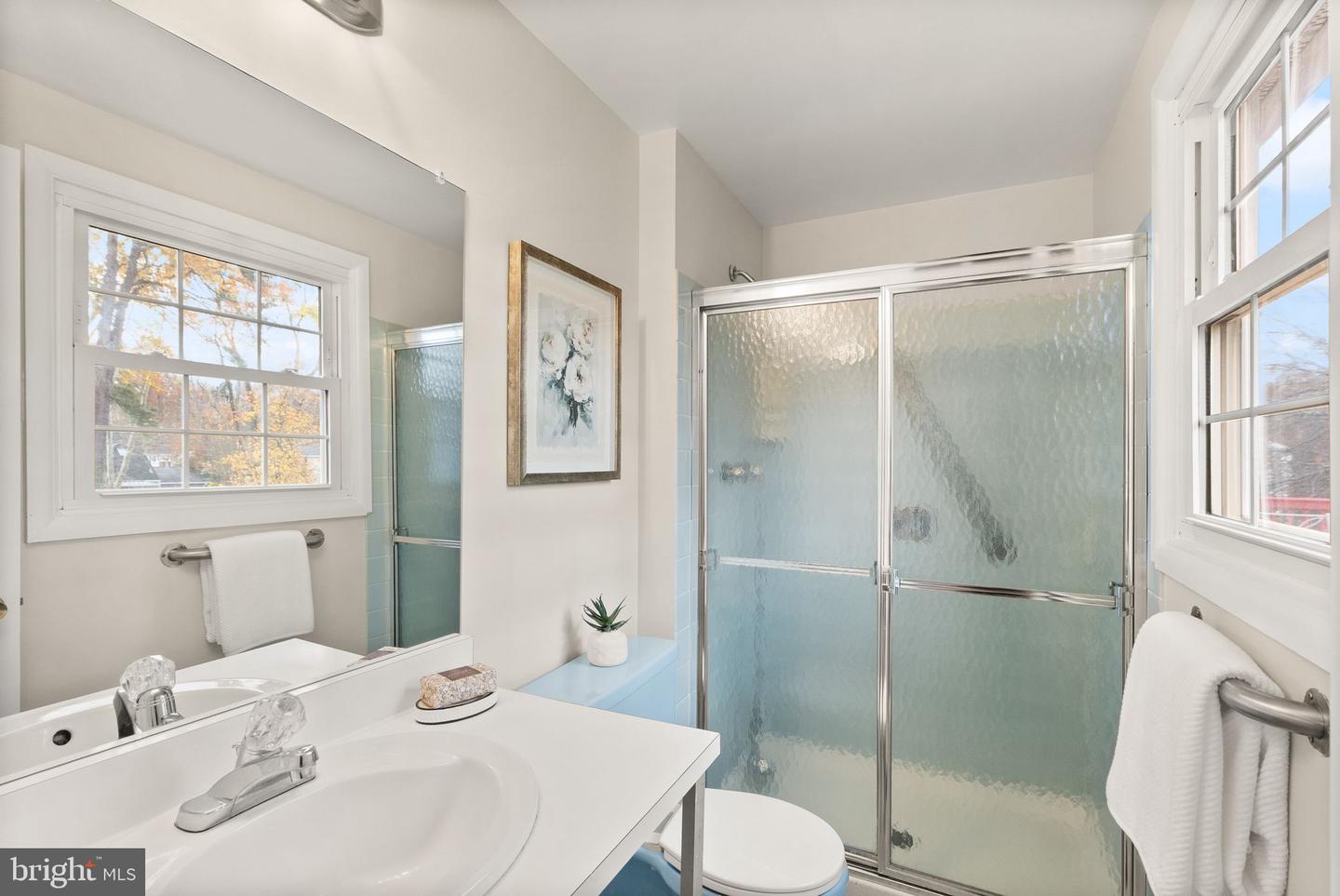 7322 WICKFORD DR, ALEXANDRIA, Virginia 22315, 4 Bedrooms Bedrooms, ,3 BathroomsBathrooms,Residential,For sale,7322 WICKFORD DR,VAFX2276522 MLS # VAFX2276522