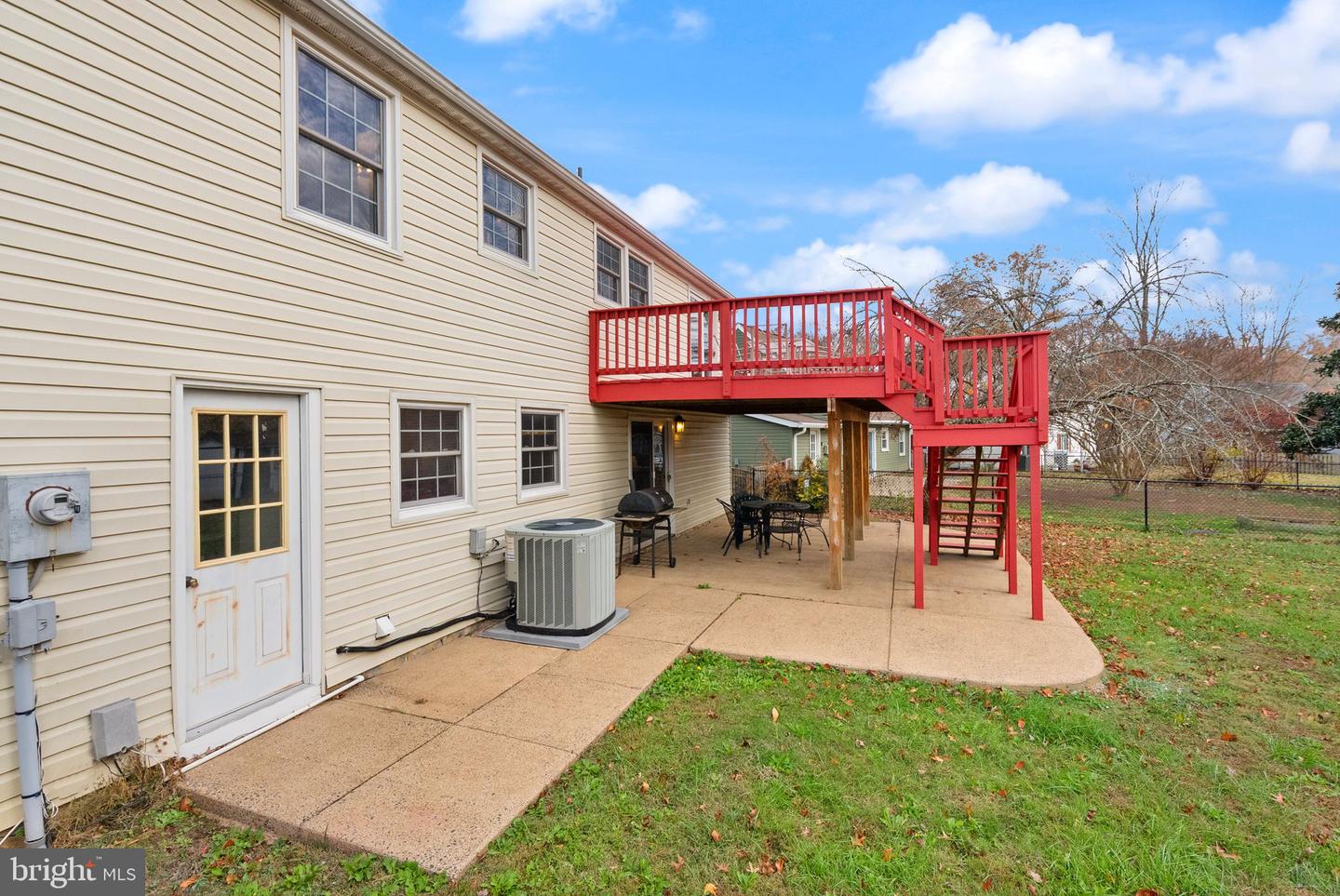 7322 WICKFORD DR, ALEXANDRIA, Virginia 22315, 4 Bedrooms Bedrooms, ,3 BathroomsBathrooms,Residential,For sale,7322 WICKFORD DR,VAFX2276522 MLS # VAFX2276522