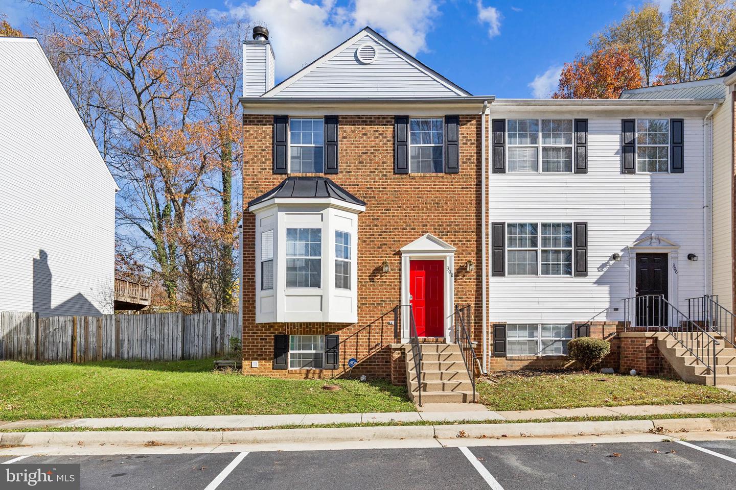 308 BEN NEUIS PL, FREDERICKSBURG, Virginia 22405, 3 Bedrooms Bedrooms, ,2 BathroomsBathrooms,Residential,For sale,308 BEN NEUIS PL,VAST2043874 MLS # VAST2043874