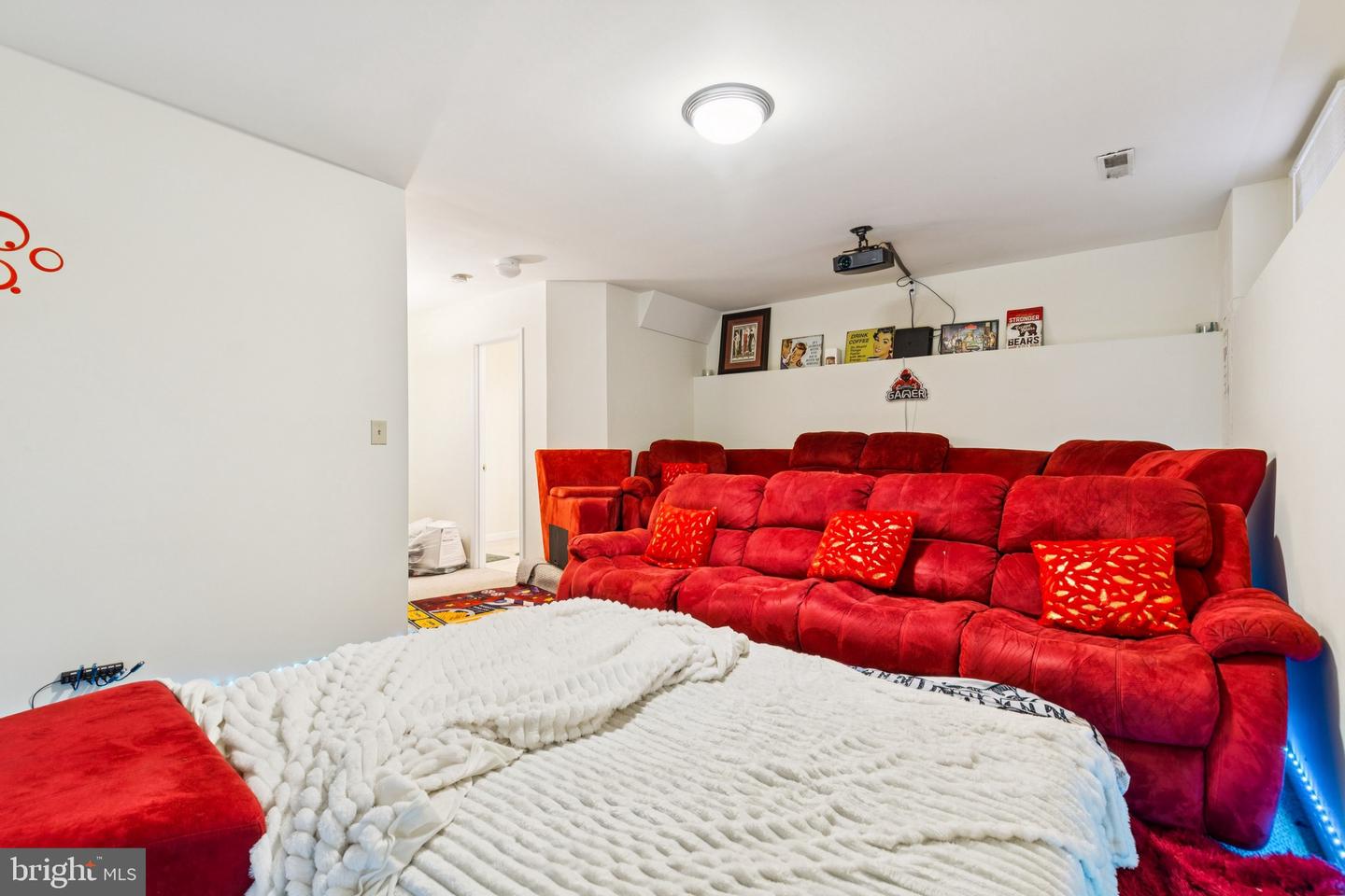 308 BEN NEUIS PL, FREDERICKSBURG, Virginia 22405, 3 Bedrooms Bedrooms, ,2 BathroomsBathrooms,Residential,For sale,308 BEN NEUIS PL,VAST2043874 MLS # VAST2043874