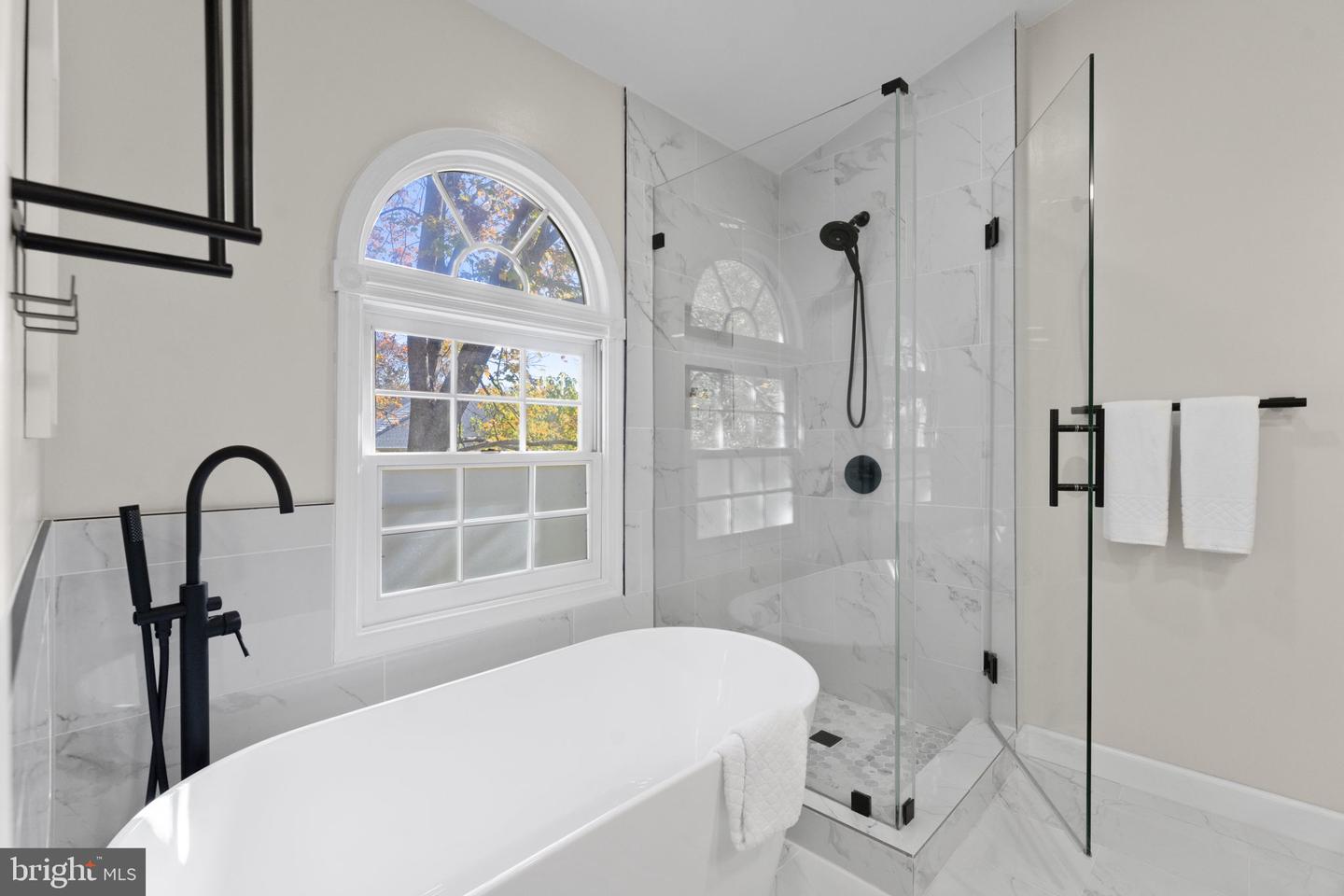 14608 BATTERY RIDGE LN, CENTREVILLE, Virginia 20120, 3 Bedrooms Bedrooms, 12 Rooms Rooms,3 BathroomsBathrooms,Residential,For sale,14608 BATTERY RIDGE LN,VAFX2276738 MLS # VAFX2276738