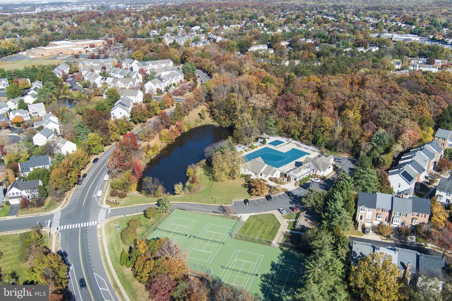 14608 BATTERY RIDGE LN, CENTREVILLE, Virginia 20120, 3 Bedrooms Bedrooms, 12 Rooms Rooms,3 BathroomsBathrooms,Residential,For sale,14608 BATTERY RIDGE LN,VAFX2276738 MLS # VAFX2276738