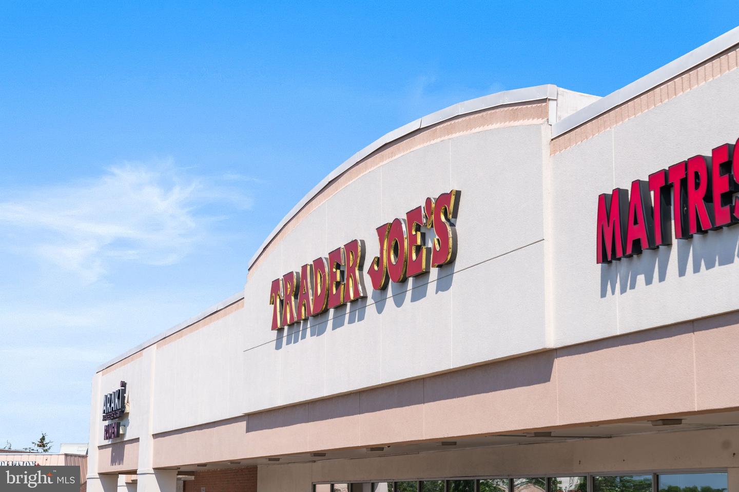 14608 BATTERY RIDGE LN, CENTREVILLE, Virginia 20120, 3 Bedrooms Bedrooms, 12 Rooms Rooms,3 BathroomsBathrooms,Residential,For sale,14608 BATTERY RIDGE LN,VAFX2276738 MLS # VAFX2276738