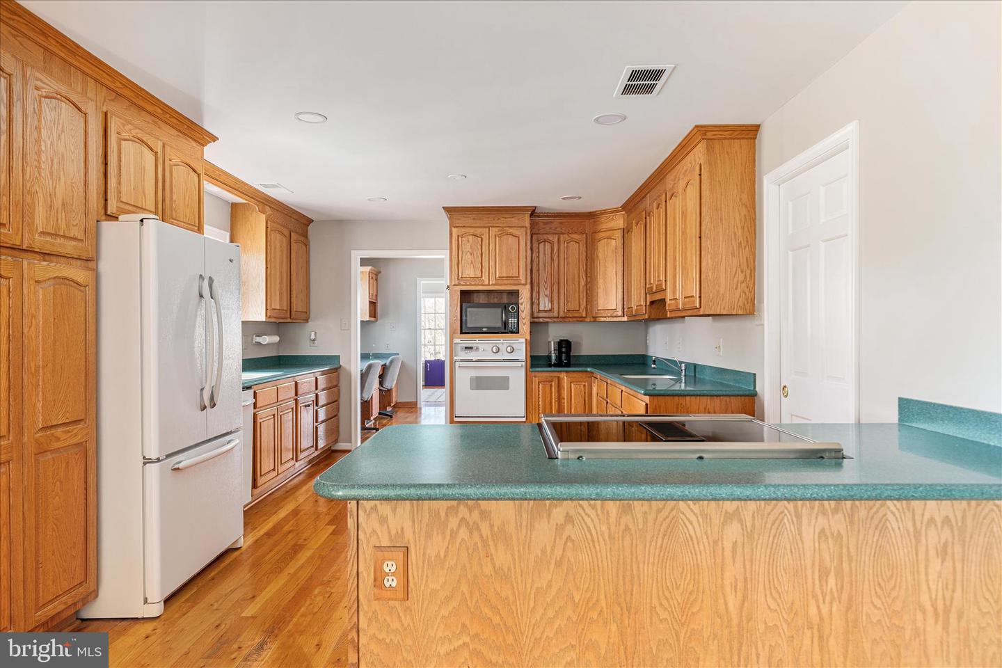 39704 RICKARD RD, LOVETTSVILLE, Virginia 20180, 4 Bedrooms Bedrooms, 8 Rooms Rooms,3 BathroomsBathrooms,Residential,For sale,39704 RICKARD RD,VALO2110010 MLS # VALO2110010 39704 RICKARD RD, LOVETTSVILLE, Virginia 20180, 4 Bedrooms Bedrooms, 8 Rooms Rooms,3 BathroomsBathrooms,Residential,For sale,39704 RICKARD RD,VALO2110010 MLS # VALO2110010