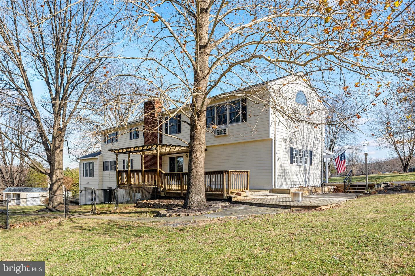 39704 RICKARD RD, LOVETTSVILLE, Virginia 20180, 4 Bedrooms Bedrooms, 8 Rooms Rooms,3 BathroomsBathrooms,Residential,For sale,39704 RICKARD RD,VALO2110010 MLS # VALO2110010 39704 RICKARD RD, LOVETTSVILLE, Virginia 20180, 4 Bedrooms Bedrooms, 8 Rooms Rooms,3 BathroomsBathrooms,Residential,For sale,39704 RICKARD RD,VALO2110010 MLS # VALO2110010