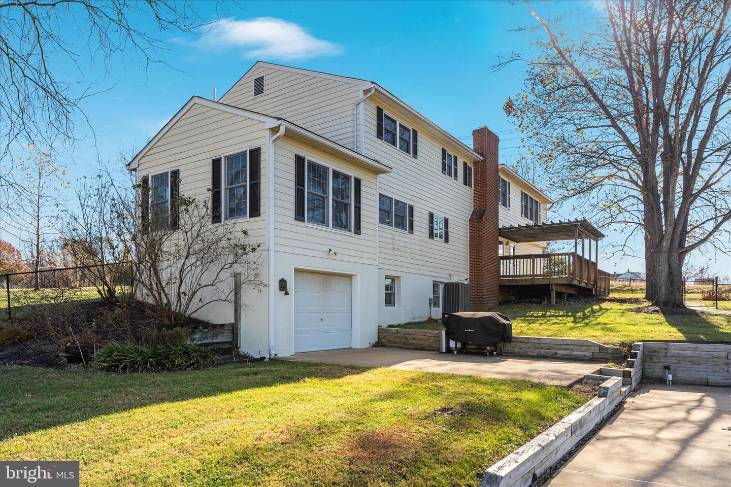 39704 RICKARD RD, LOVETTSVILLE, Virginia 20180, 4 Bedrooms Bedrooms, 8 Rooms Rooms,3 BathroomsBathrooms,Residential,For sale,39704 RICKARD RD,VALO2110010 MLS # VALO2110010 39704 RICKARD RD, LOVETTSVILLE, Virginia 20180, 4 Bedrooms Bedrooms, 8 Rooms Rooms,3 BathroomsBathrooms,Residential,For sale,39704 RICKARD RD,VALO2110010 MLS # VALO2110010