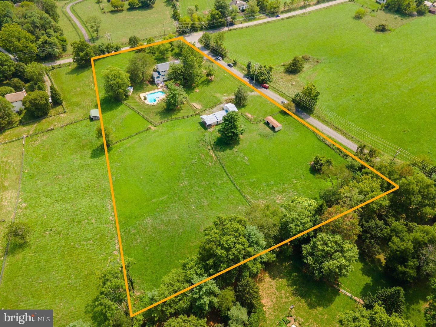 39704 RICKARD RD, LOVETTSVILLE, Virginia 20180, 4 Bedrooms Bedrooms, 8 Rooms Rooms,3 BathroomsBathrooms,Residential,For sale,39704 RICKARD RD,VALO2110010 MLS # VALO2110010 39704 RICKARD RD, LOVETTSVILLE, Virginia 20180, 4 Bedrooms Bedrooms, 8 Rooms Rooms,3 BathroomsBathrooms,Residential,For sale,39704 RICKARD RD,VALO2110010 MLS # VALO2110010