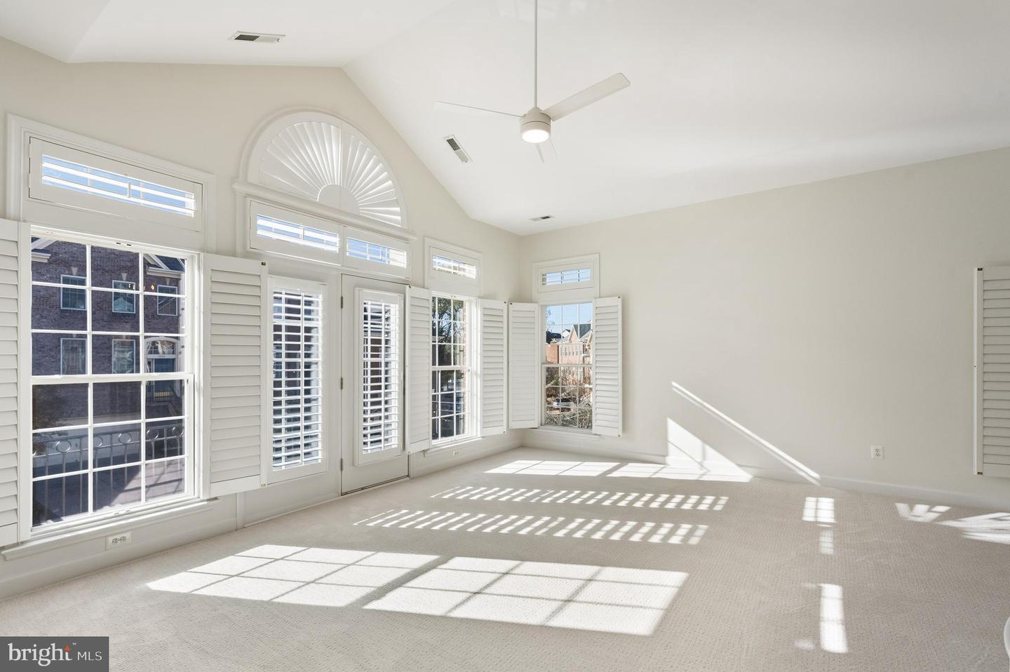 1919 LOGAN MANOR DR, RESTON, Virginia 20190, 4 Bedrooms Bedrooms, 14 Rooms Rooms,3 BathroomsBathrooms,Residential,For sale,1919 LOGAN MANOR DR,VAFX2276898 MLS # VAFX2276898 1919 LOGAN MANOR DR, RESTON, Virginia 20190, 4 Bedrooms Bedrooms, 14 Rooms Rooms,3 BathroomsBathrooms,Residential,For sale,1919 LOGAN MANOR DR,VAFX2276898 MLS # VAFX2276898