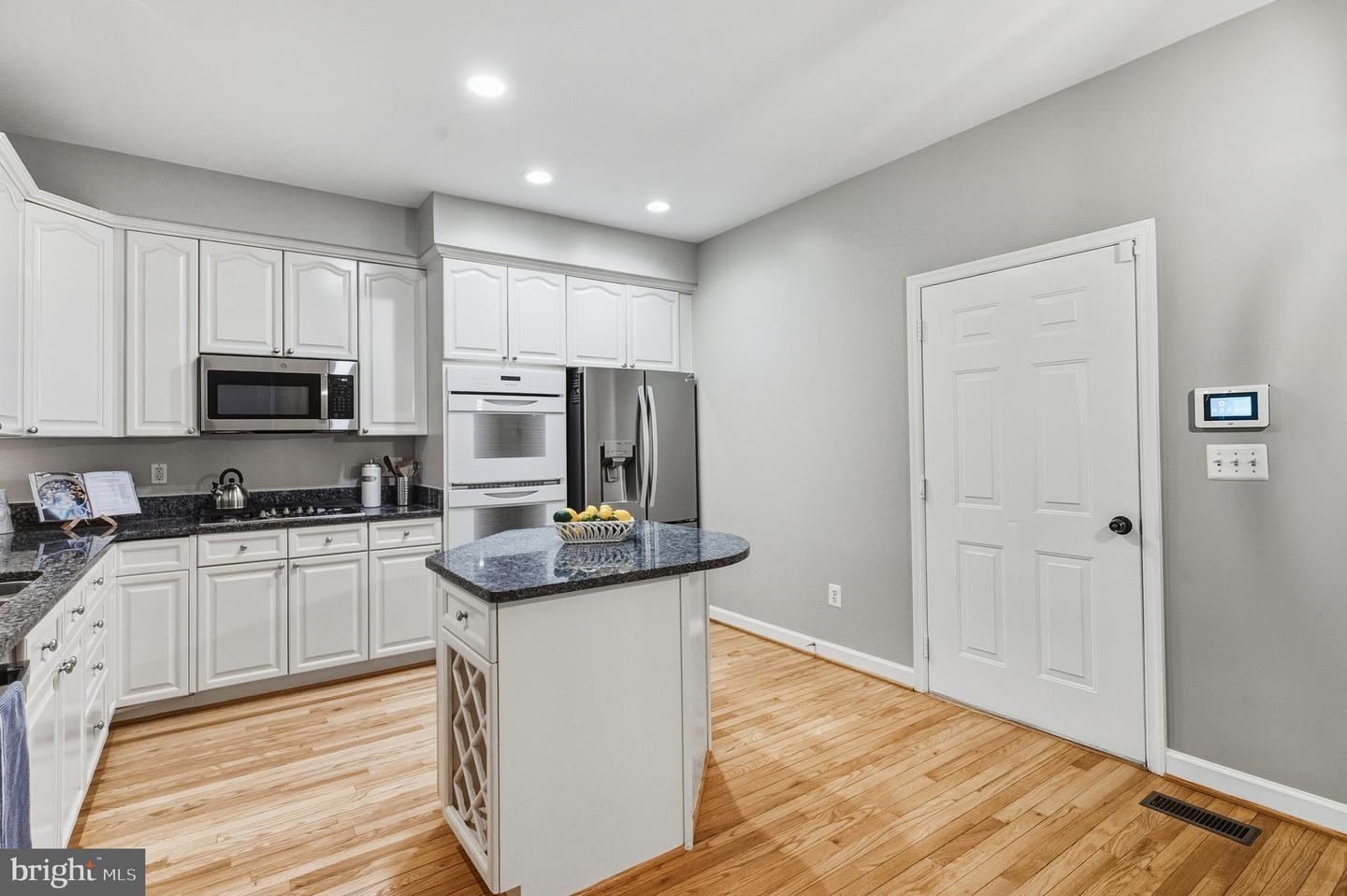 1919 LOGAN MANOR DR, RESTON, Virginia 20190, 4 Bedrooms Bedrooms, 14 Rooms Rooms,3 BathroomsBathrooms,Residential,For sale,1919 LOGAN MANOR DR,VAFX2276898 MLS # VAFX2276898 1919 LOGAN MANOR DR, RESTON, Virginia 20190, 4 Bedrooms Bedrooms, 14 Rooms Rooms,3 BathroomsBathrooms,Residential,For sale,1919 LOGAN MANOR DR,VAFX2276898 MLS # VAFX2276898