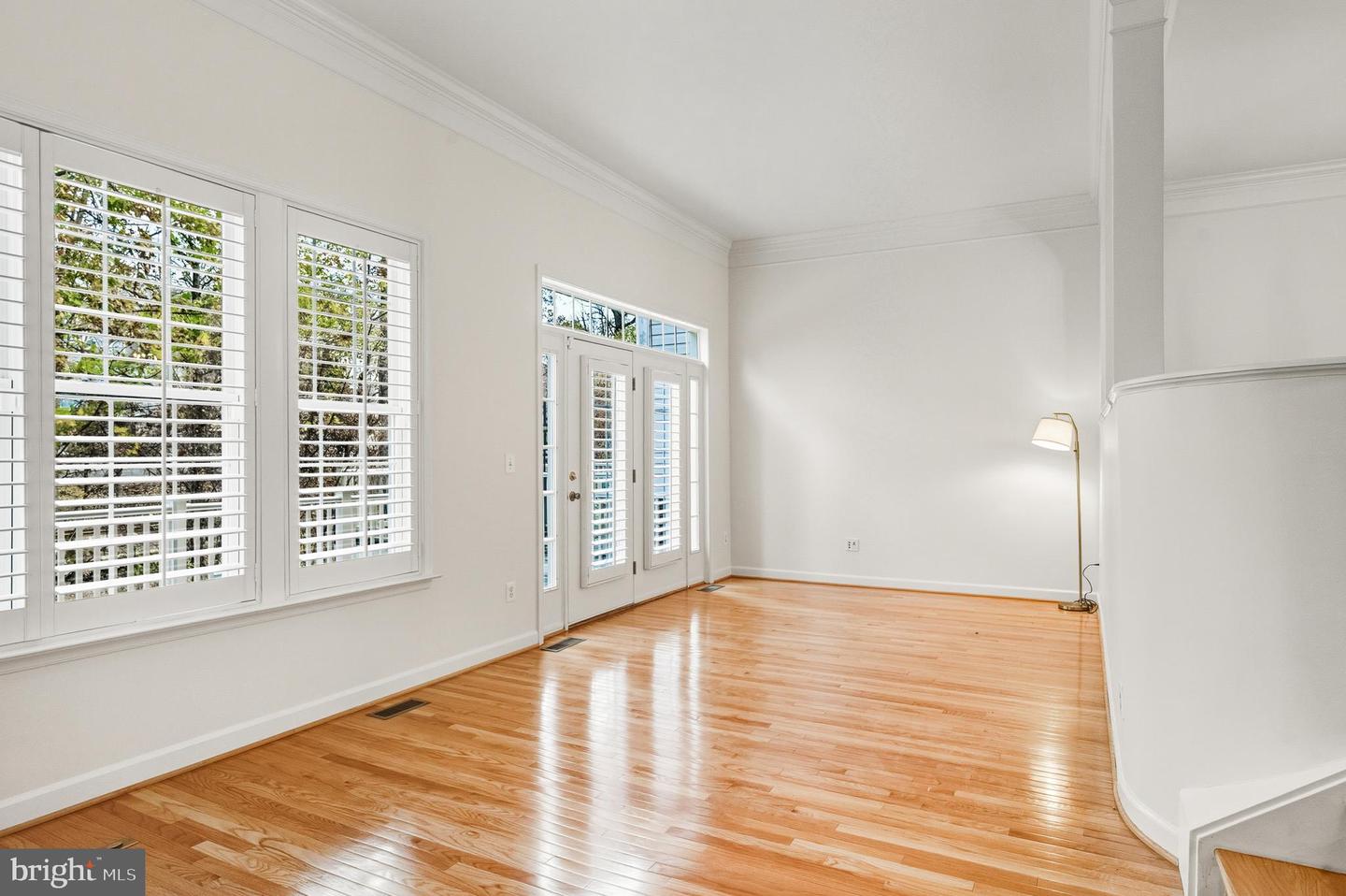 1919 LOGAN MANOR DR, RESTON, Virginia 20190, 4 Bedrooms Bedrooms, 14 Rooms Rooms,3 BathroomsBathrooms,Residential,For sale,1919 LOGAN MANOR DR,VAFX2276898 MLS # VAFX2276898 1919 LOGAN MANOR DR, RESTON, Virginia 20190, 4 Bedrooms Bedrooms, 14 Rooms Rooms,3 BathroomsBathrooms,Residential,For sale,1919 LOGAN MANOR DR,VAFX2276898 MLS # VAFX2276898