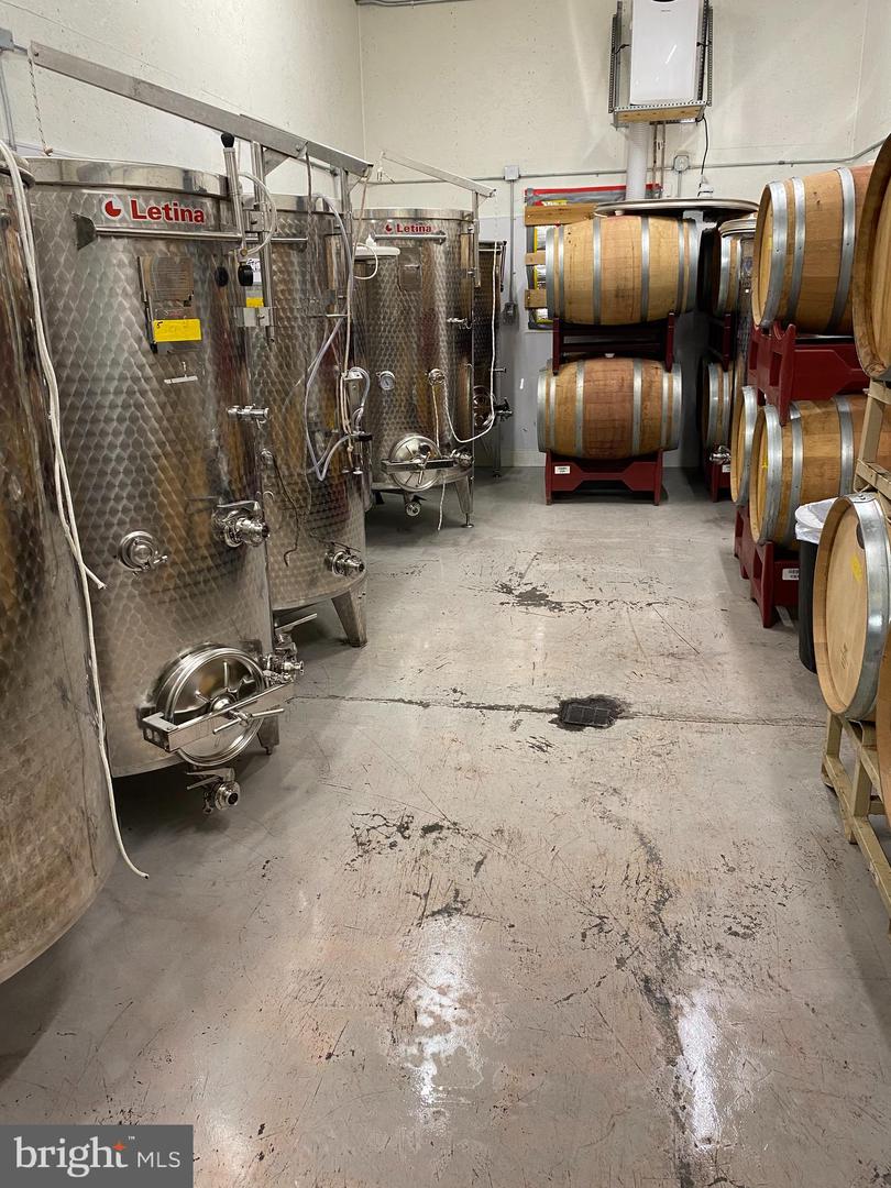 5887 CROSS KEYS RD, MOUNT CRAWFORD, Virginia 22841, 2 Bedrooms Bedrooms, ,2 BathroomsBathrooms,Farm,For sale,5887 CROSS KEYS RD,VARO2002740 MLS # VARO2002740 5887 CROSS KEYS RD, MOUNT CRAWFORD, Virginia 22841, 2 Bedrooms Bedrooms, ,2 BathroomsBathrooms,Farm,For sale,5887 CROSS KEYS RD,VARO2002740 MLS # VARO2002740