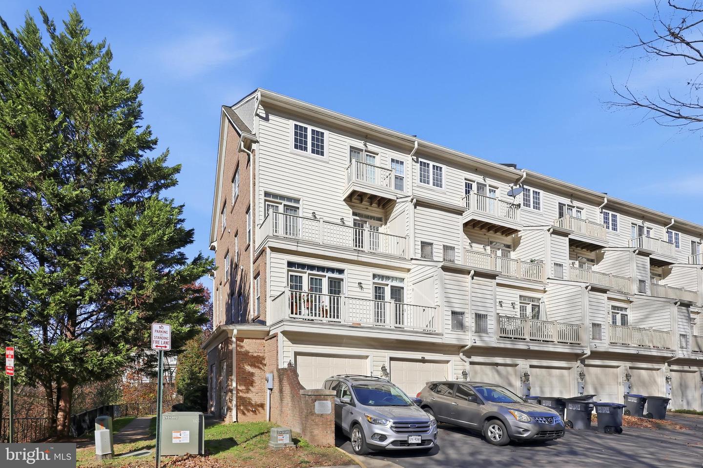 9800 PICKENS PL, MANASSAS PARK, Virginia 20111, 2 Bedrooms Bedrooms, ,2 BathroomsBathrooms,Residential,For sale,9800 PICKENS PL,VAMP2003426 MLS # VAMP2003426