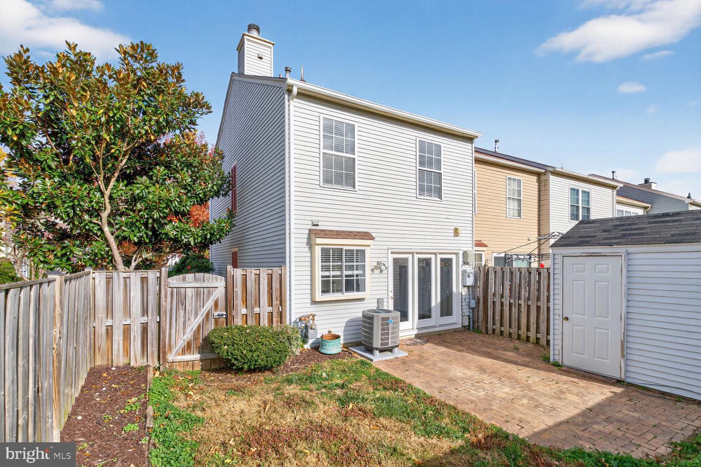 6539 OLD CARRIAGE LN, ALEXANDRIA, Virginia 22315, 2 Bedrooms Bedrooms, ,2 BathroomsBathrooms,Residential,For sale,6539 OLD CARRIAGE LN,VAFX2277110 MLS # VAFX2277110