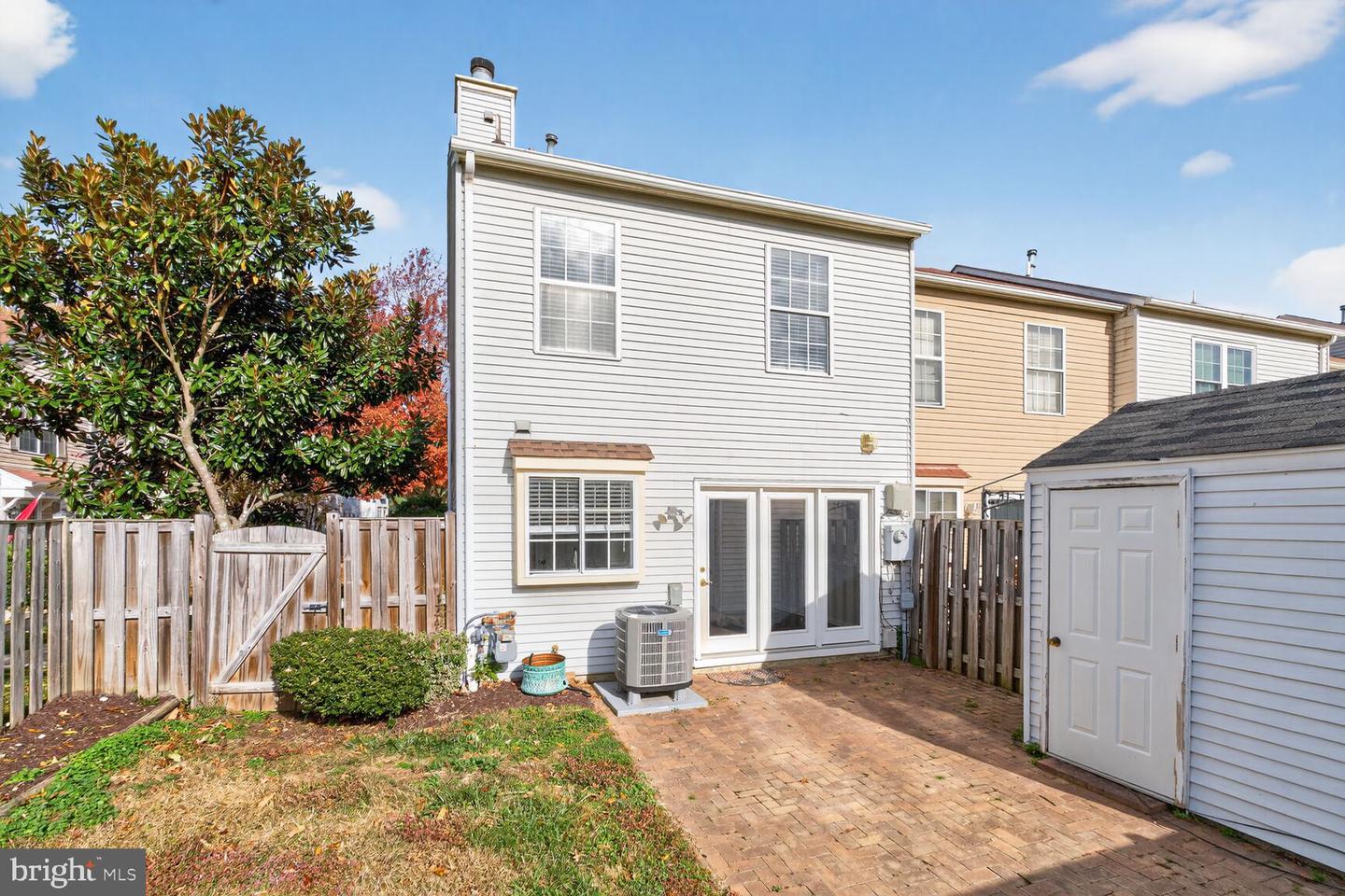 6539 OLD CARRIAGE LN, ALEXANDRIA, Virginia 22315, 2 Bedrooms Bedrooms, ,2 BathroomsBathrooms,Residential,For sale,6539 OLD CARRIAGE LN,VAFX2277110 MLS # VAFX2277110