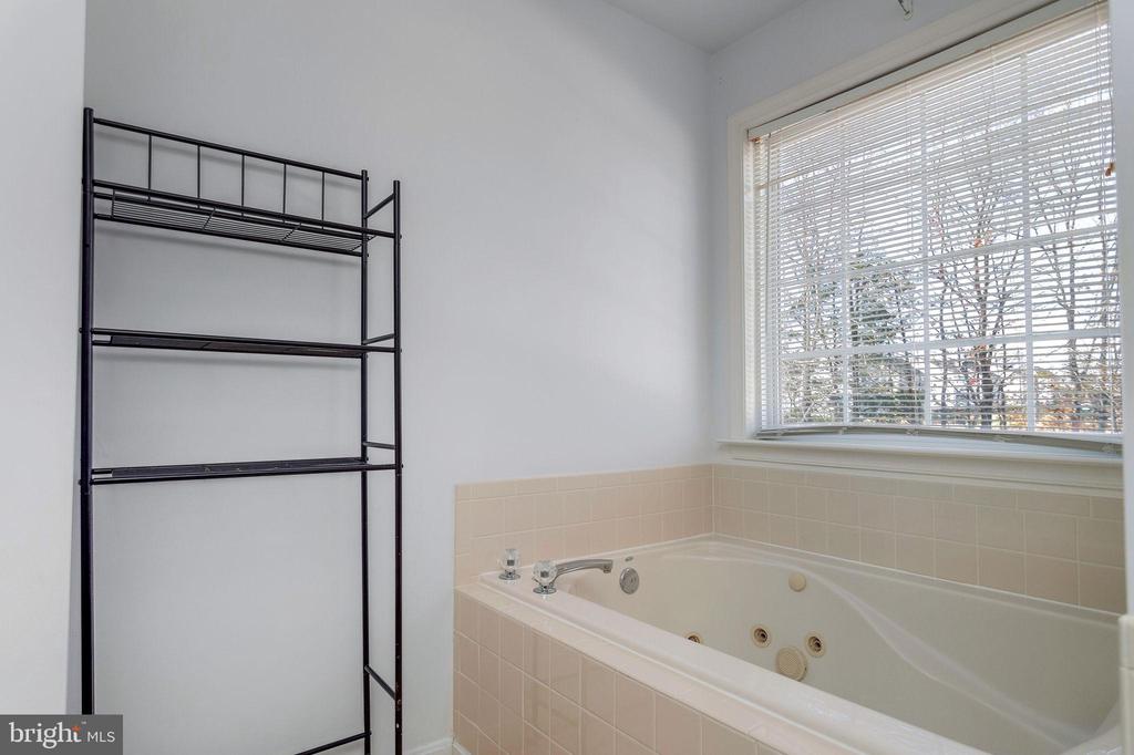 7523 STERLING DR, FREDERICKSBURG, Virginia 22407, 5 Bedrooms Bedrooms, ,3 BathroomsBathrooms,Residential,7523 STERLING DR,VASP2037466 MLS # VASP2037466 7523 STERLING DR, FREDERICKSBURG, Virginia 22407, 5 Bedrooms Bedrooms, ,3 BathroomsBathrooms,Residential,7523 STERLING DR,VASP2037466 MLS # VASP2037466