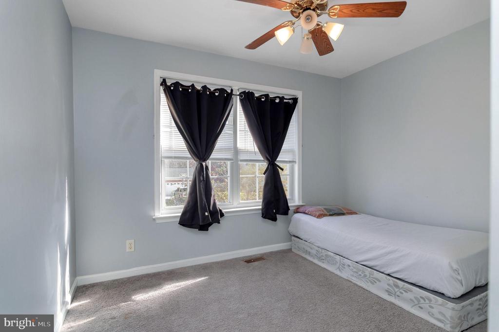 7523 STERLING DR, FREDERICKSBURG, Virginia 22407, 5 Bedrooms Bedrooms, ,3 BathroomsBathrooms,Residential,7523 STERLING DR,VASP2037466 MLS # VASP2037466 7523 STERLING DR, FREDERICKSBURG, Virginia 22407, 5 Bedrooms Bedrooms, ,3 BathroomsBathrooms,Residential,7523 STERLING DR,VASP2037466 MLS # VASP2037466